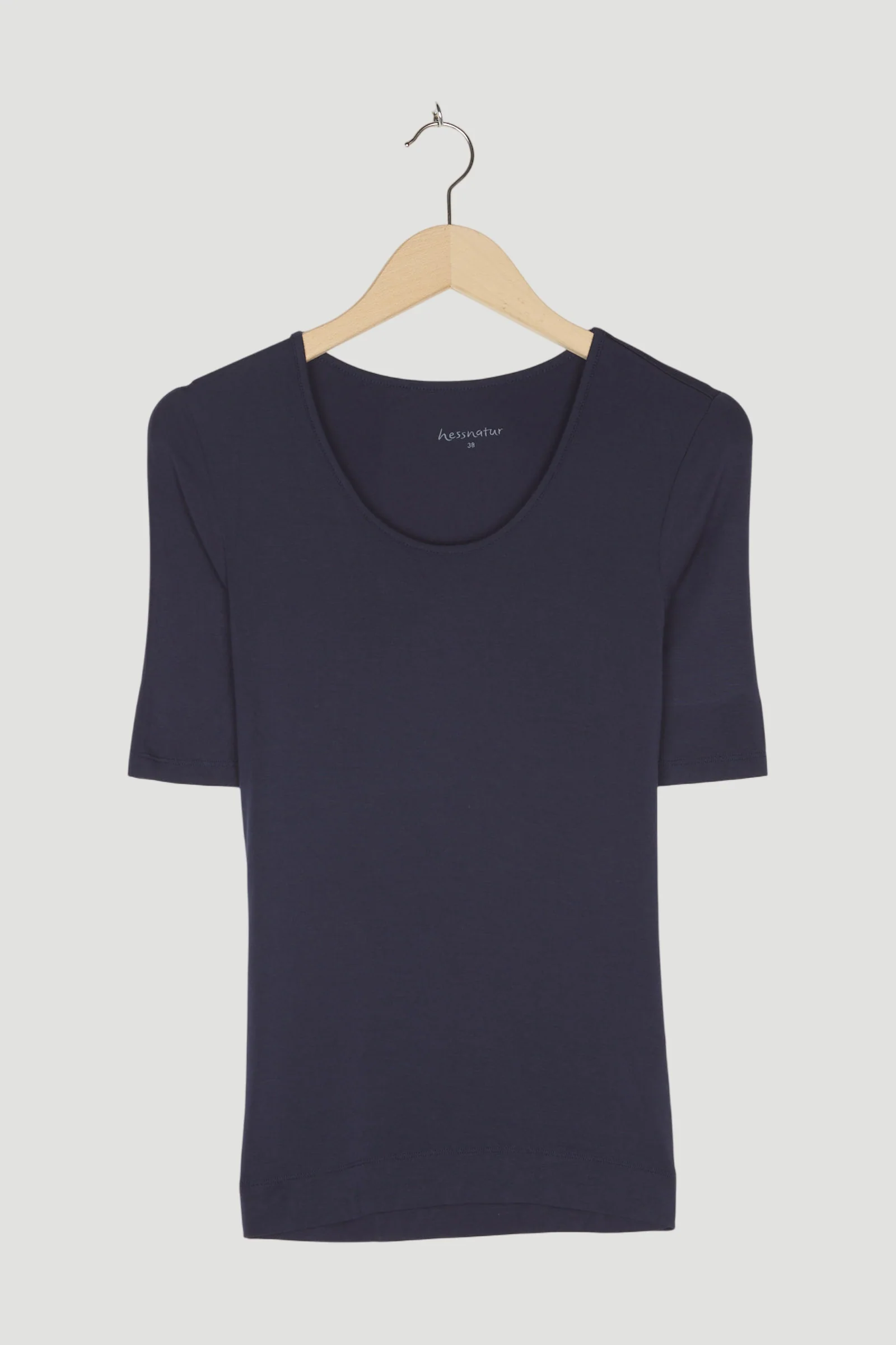 Secondhand Kurzarmshirt aus TENCEL™Modal - Image 4