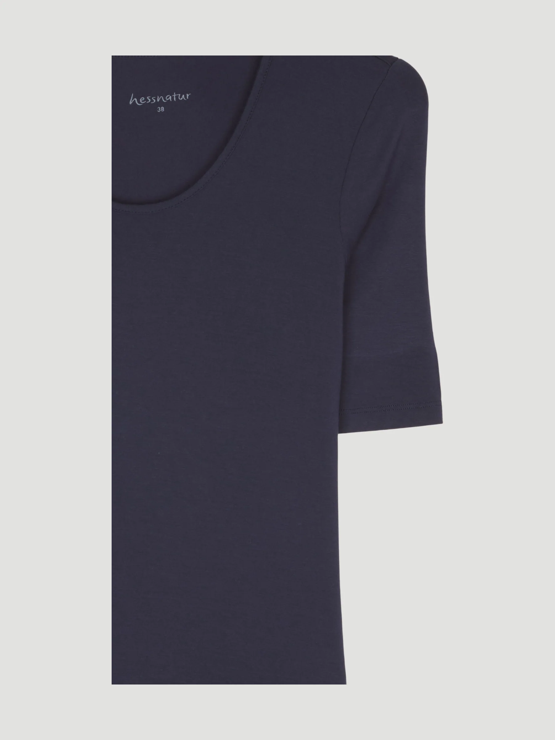 Secondhand Kurzarmshirt aus TENCEL™Modal - Image 6