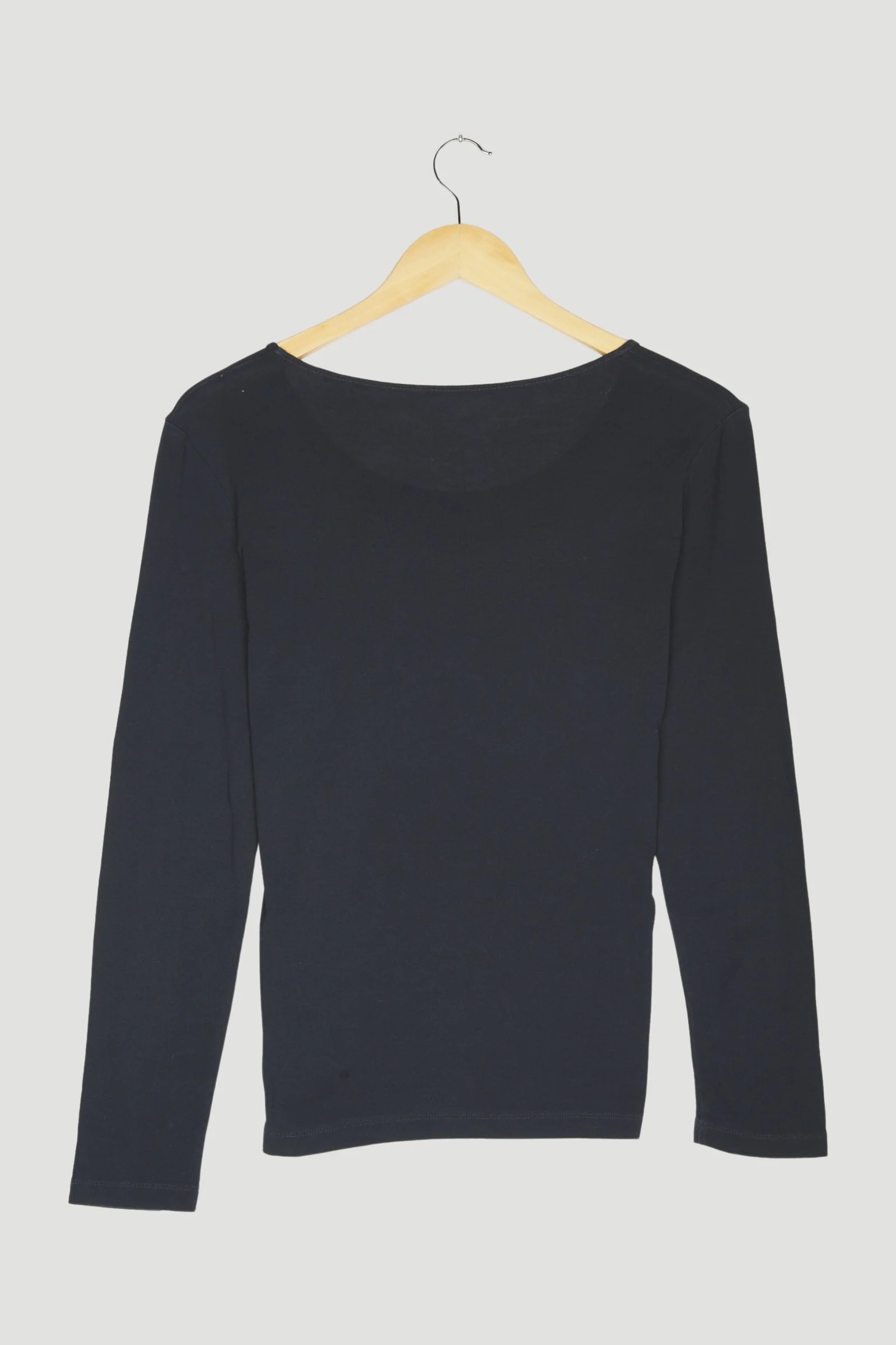Secondhand Langarm-Shirt aus reiner Bio-Baumwolle - Image 37