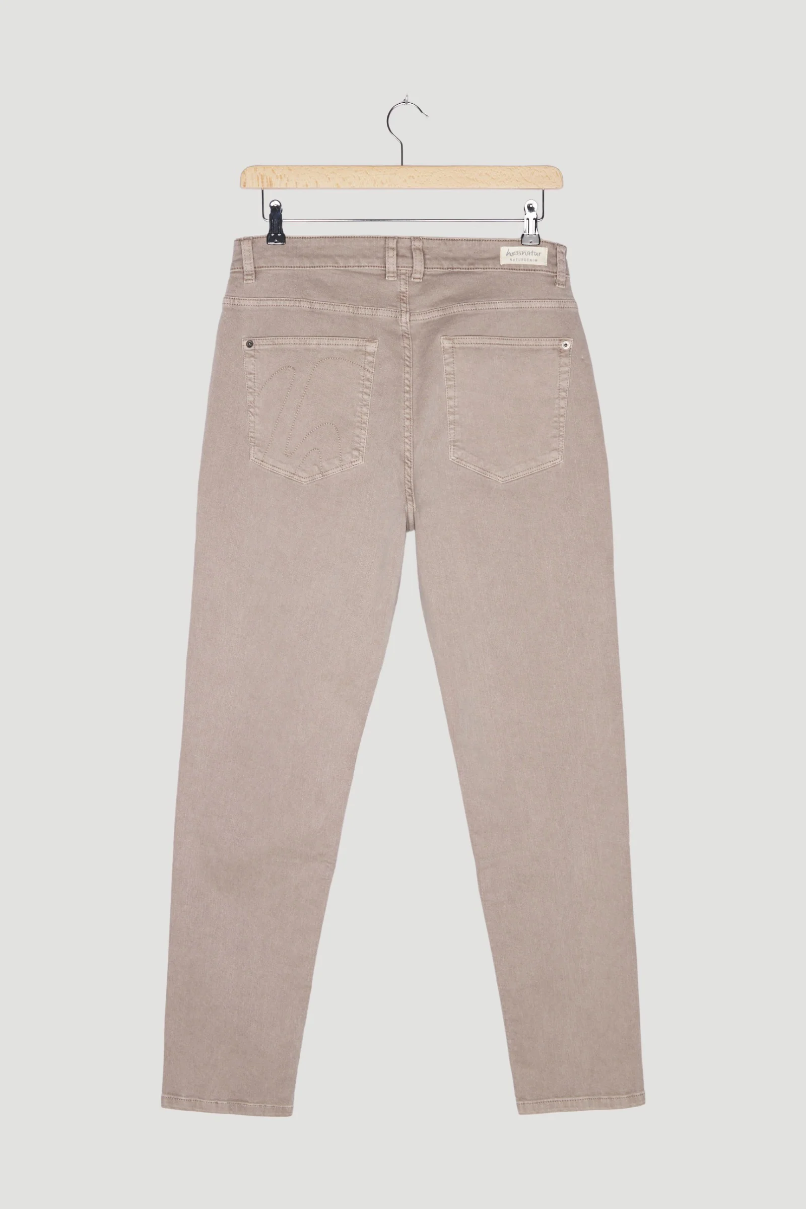 Secondhand Mineralgefärbte Jeans Mads Relaxed Tapered Fit aus Bio-Denim - Image 2