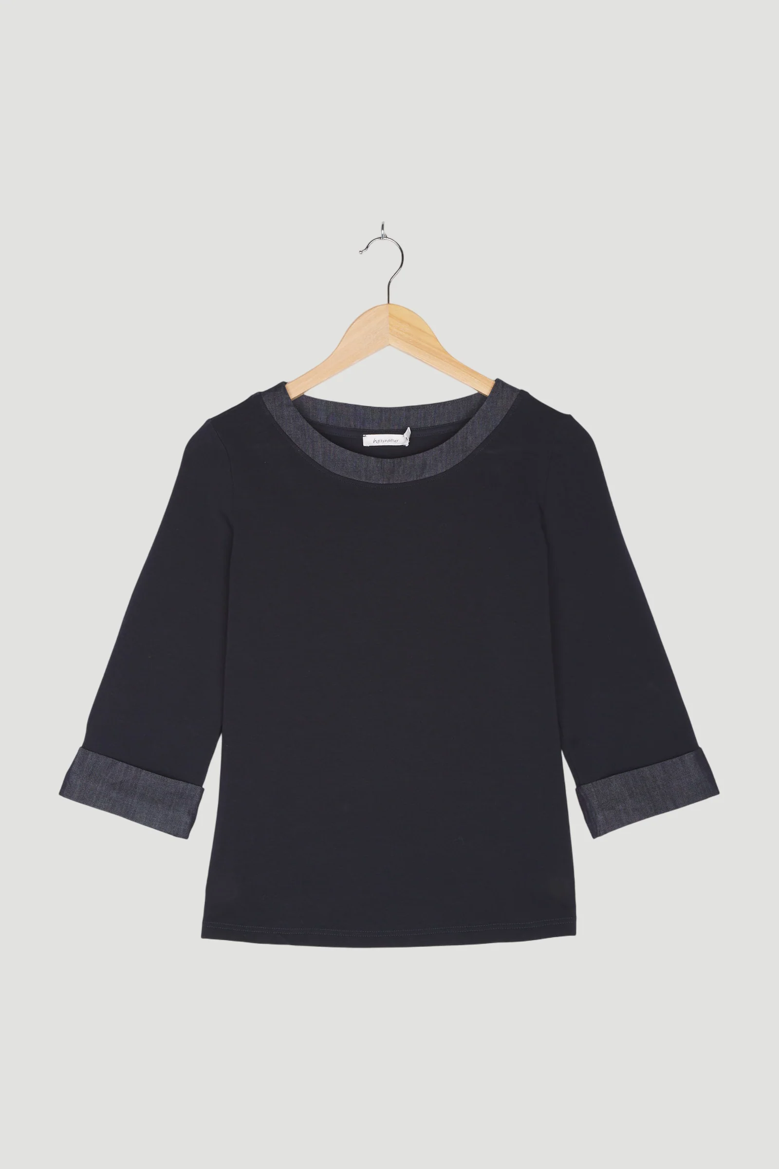Secondhand Patch-Shirt aus Bio-Baumwolle