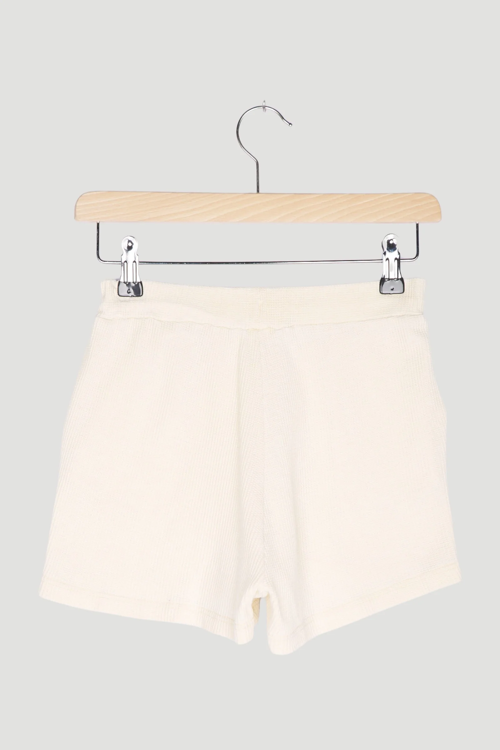 Secondhand Pflanzengefärbte Piqué-Shorts mit Kapok - Image 5
