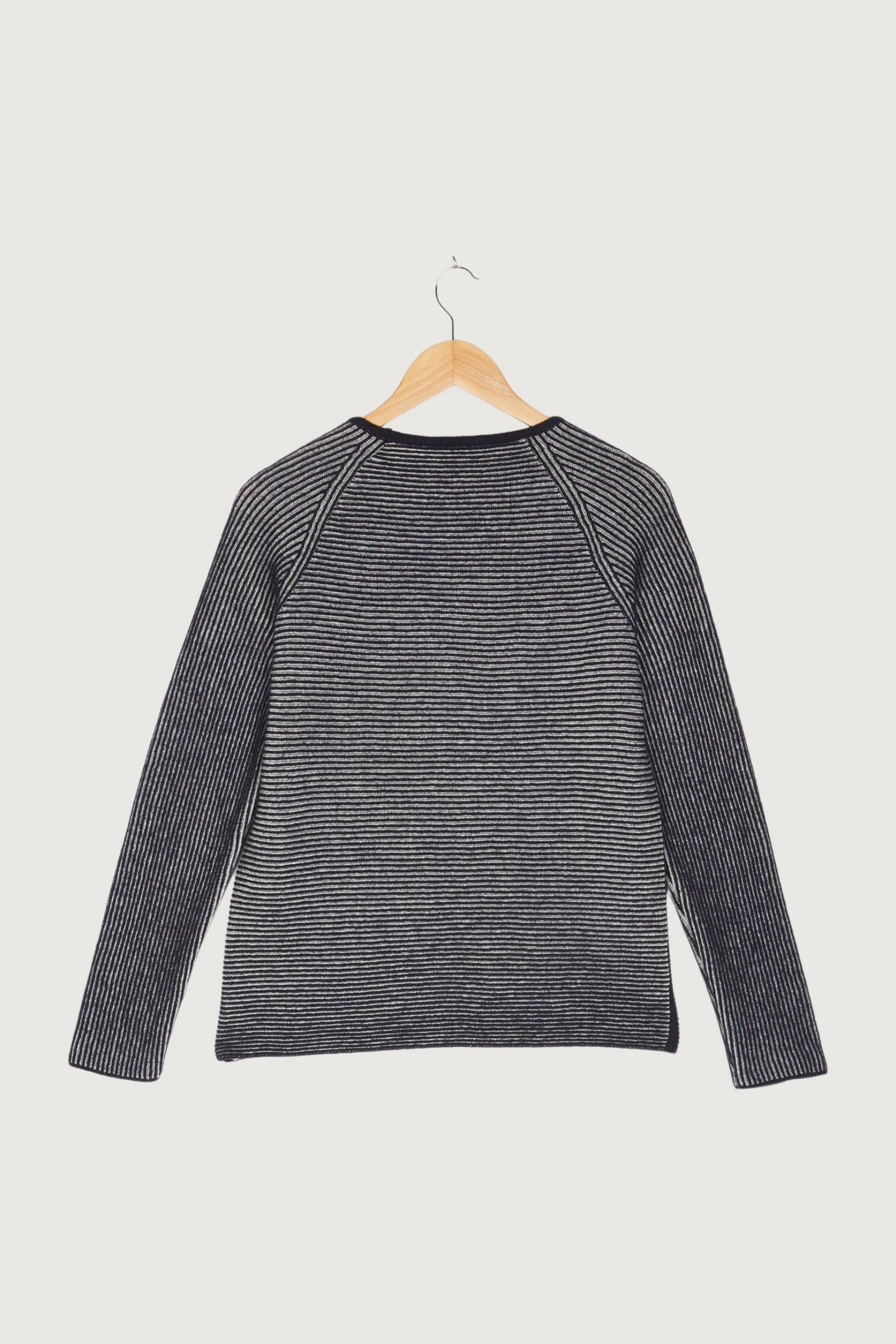 Secondhand Pullover aus reiner Lambswool - Image 2