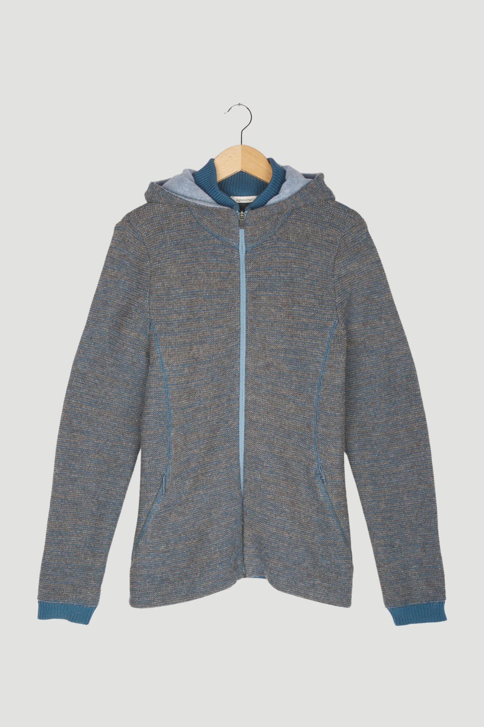 Secondhand Rhön-Strickjacke aus Schurwolle mit Bio-Baumwolle