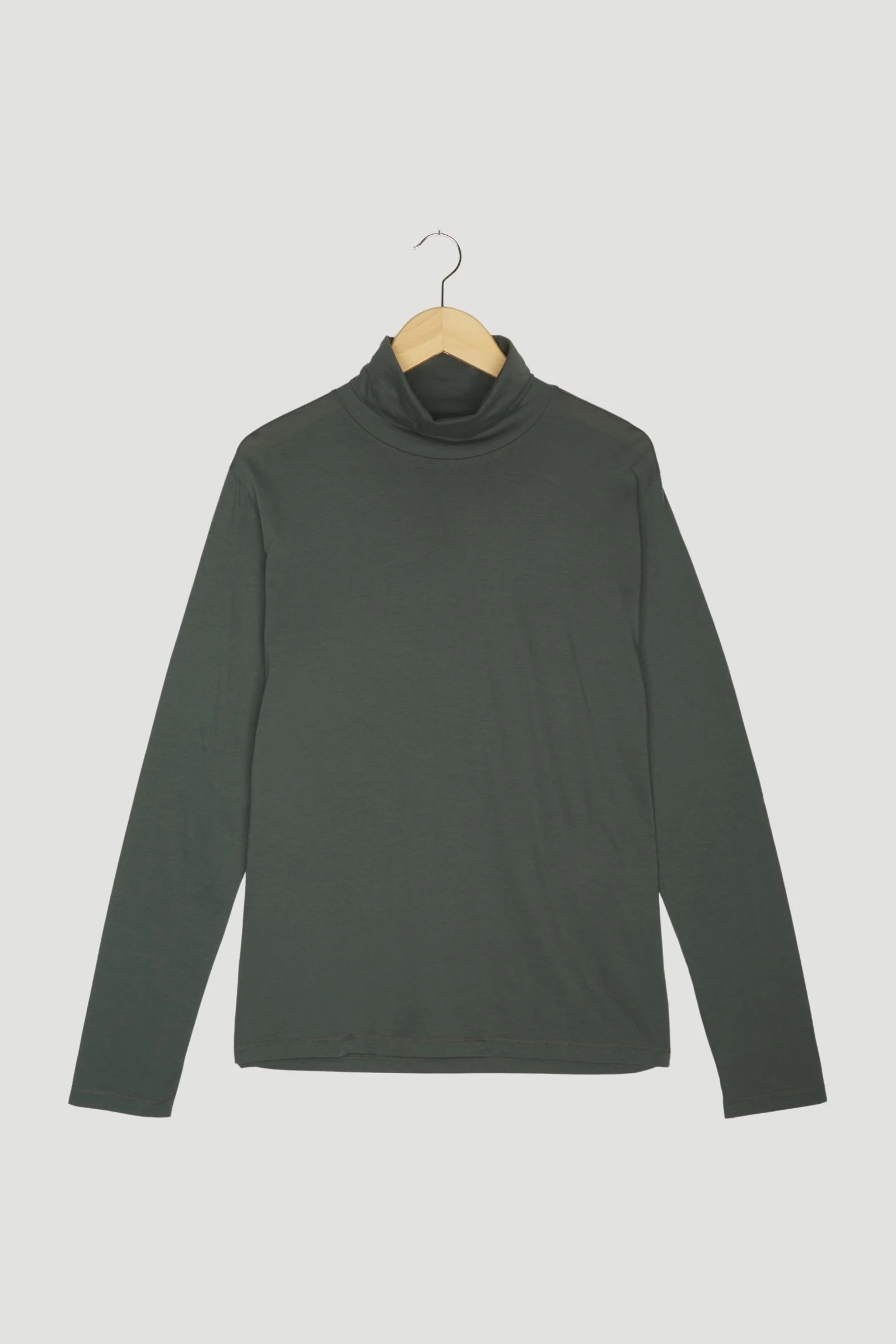 Secondhand Rollkragen-Shirt aus reiner Bio-Baumwolle - Image 4
