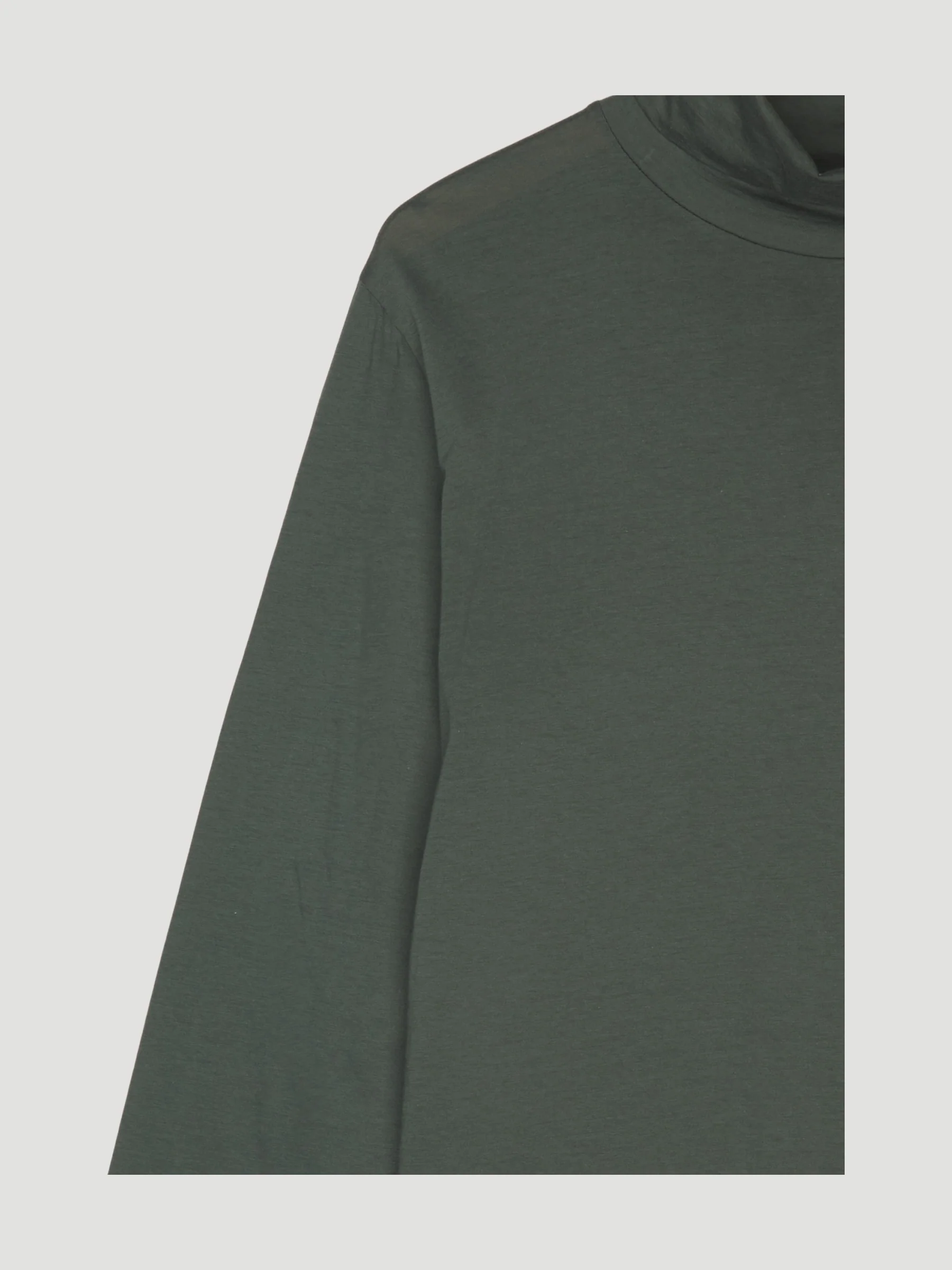 Secondhand Rollkragen-Shirt aus reiner Bio-Baumwolle - Image 6