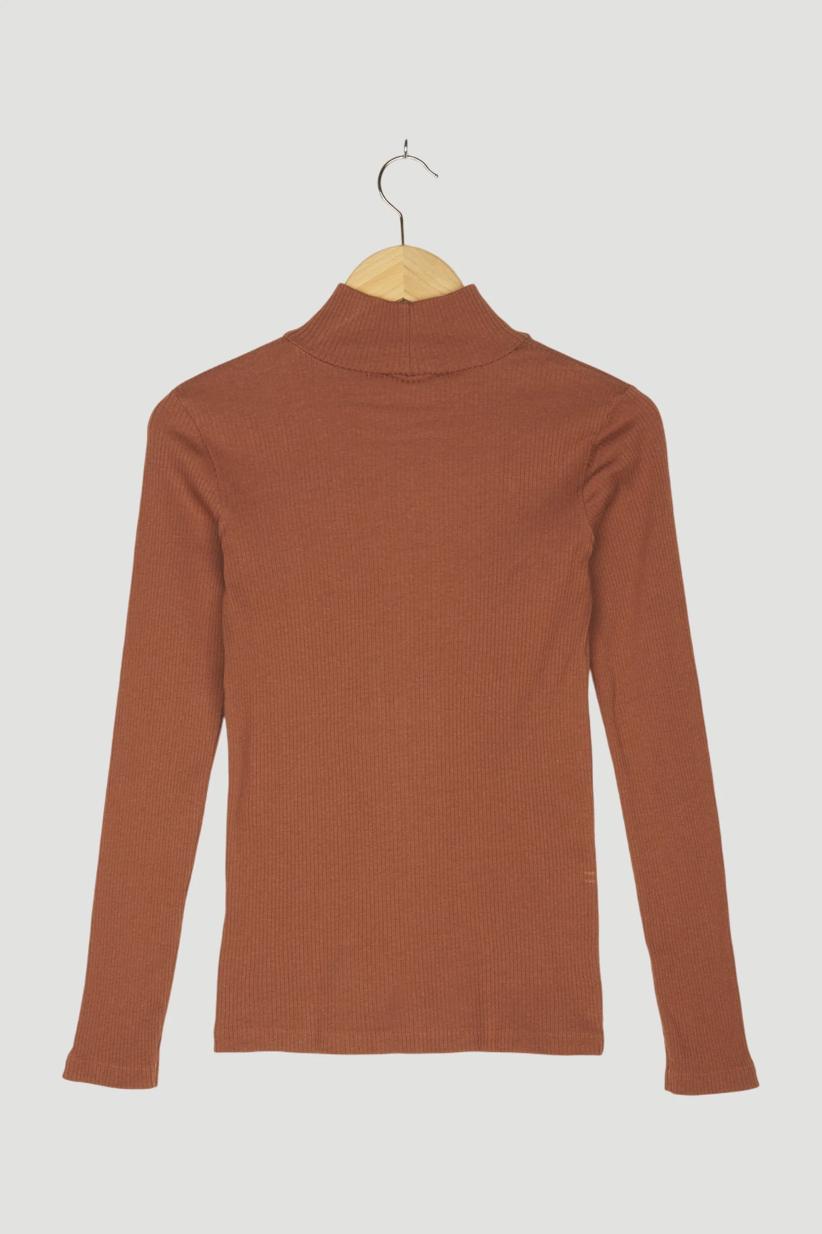 Secondhand Rollkragenshirt aus Bio-Baumwolle mit Bio-Schurwolle - Image 2