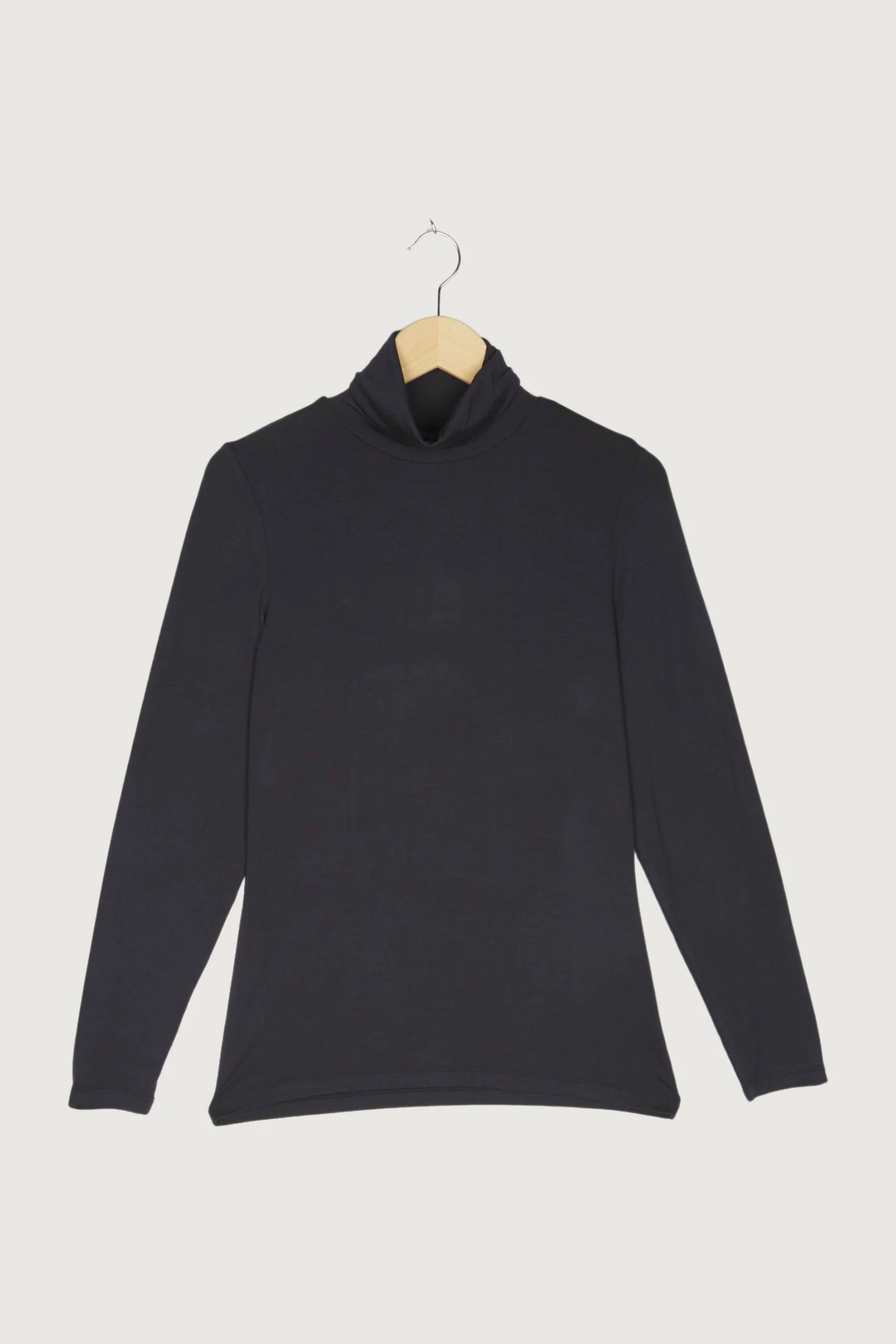 Secondhand Rollkragenshirt aus TENCEL™Modal - Image 19