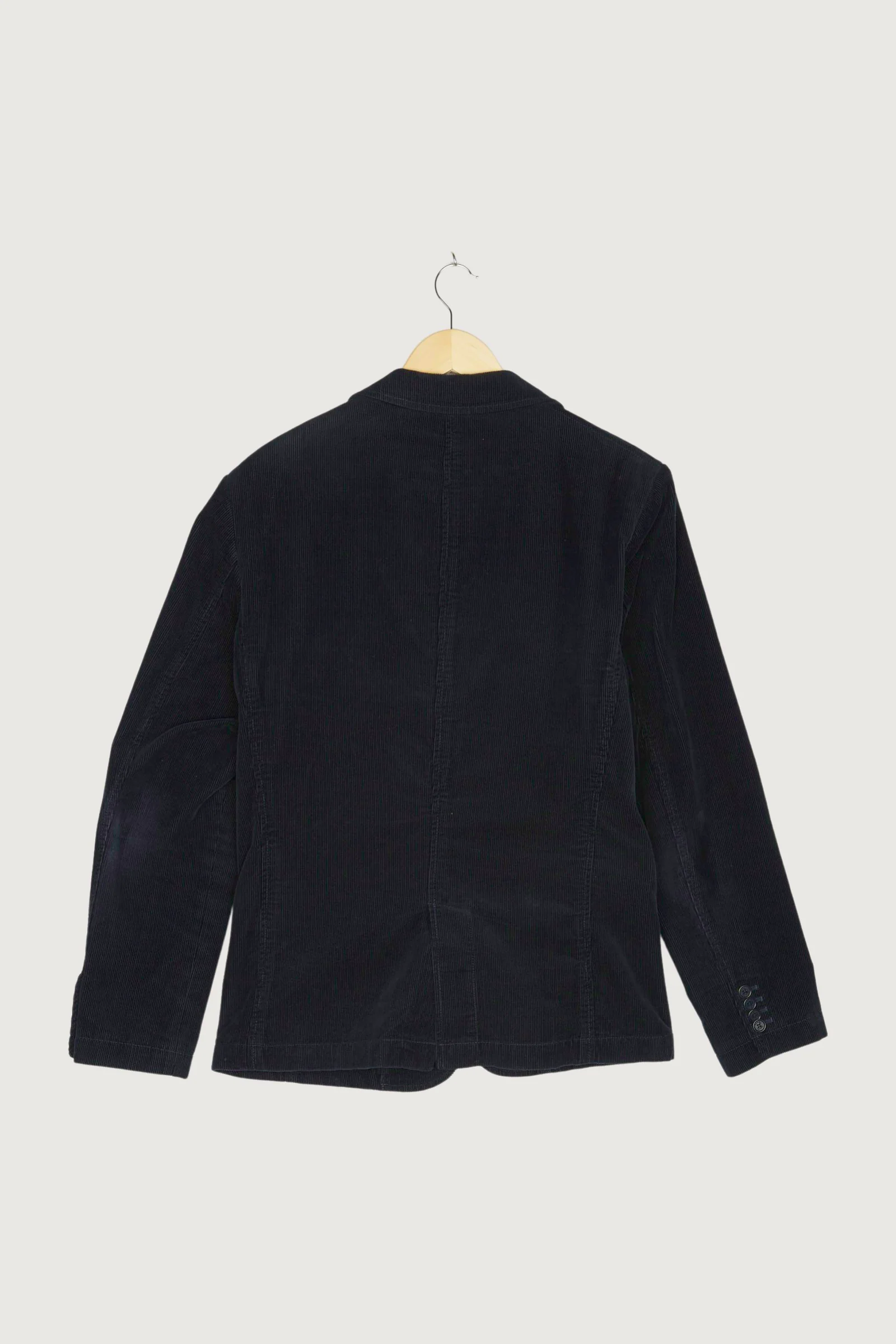 Secondhand Sakkos - Image 2