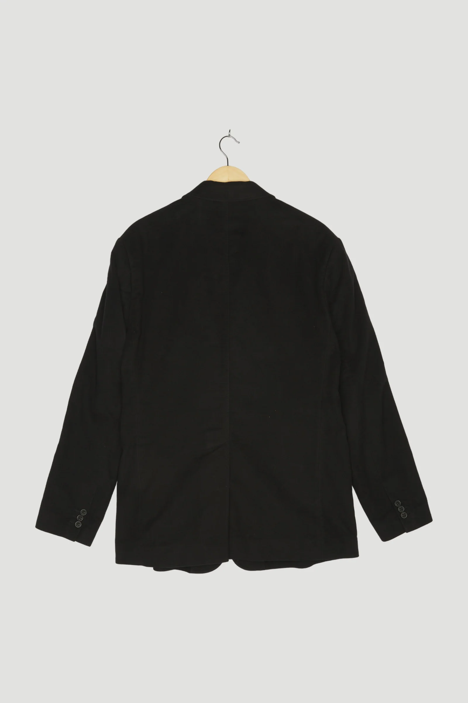 Secondhand Sakkos - Image 2