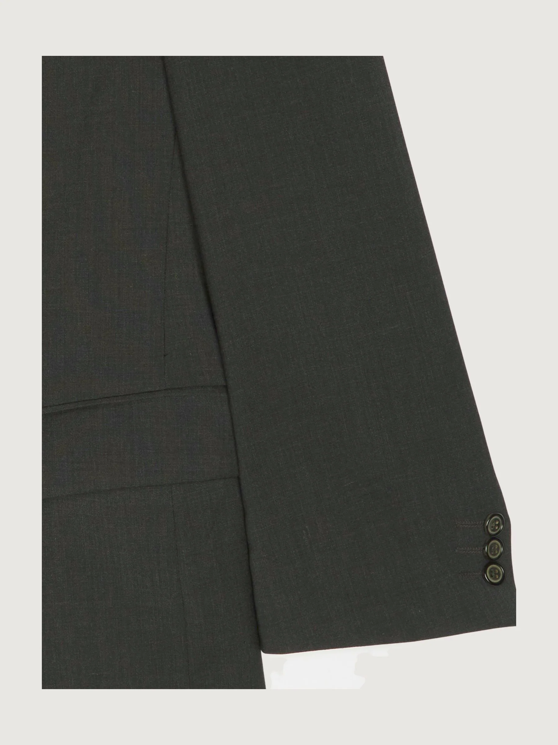 Secondhand Sakkos - Image 3