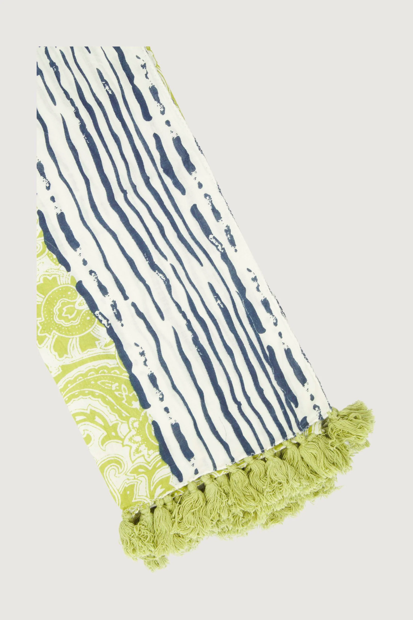 Secondhand Schal - Image 2
