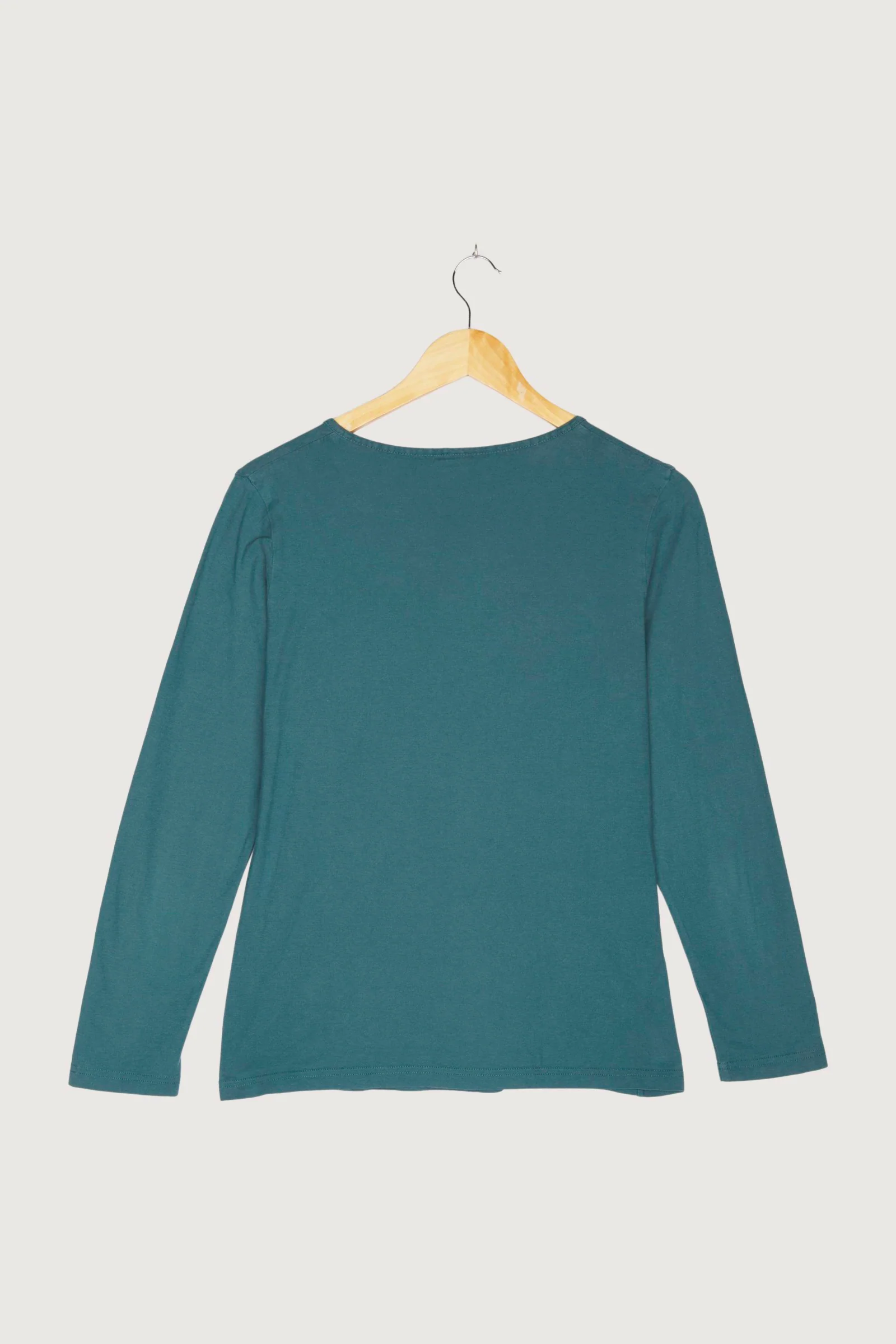 Secondhand Shirt - Image 2