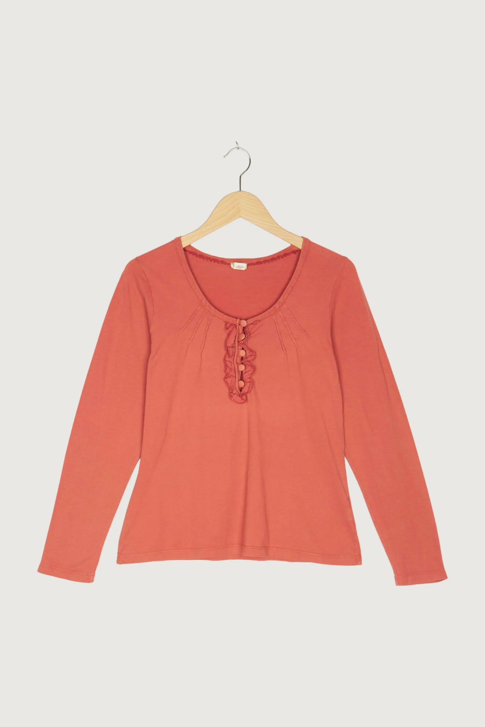 Secondhand Shirt