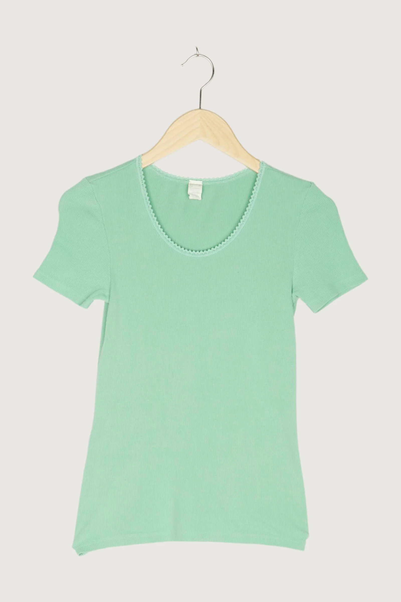 Secondhand Shirt