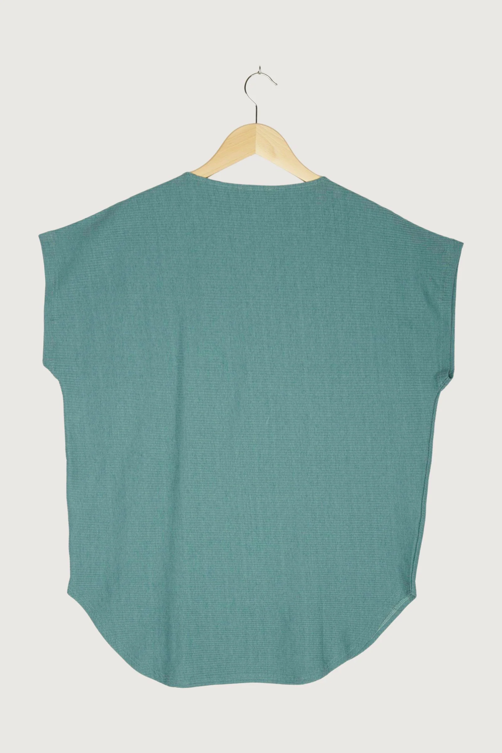 Secondhand Shirt - Image 2
