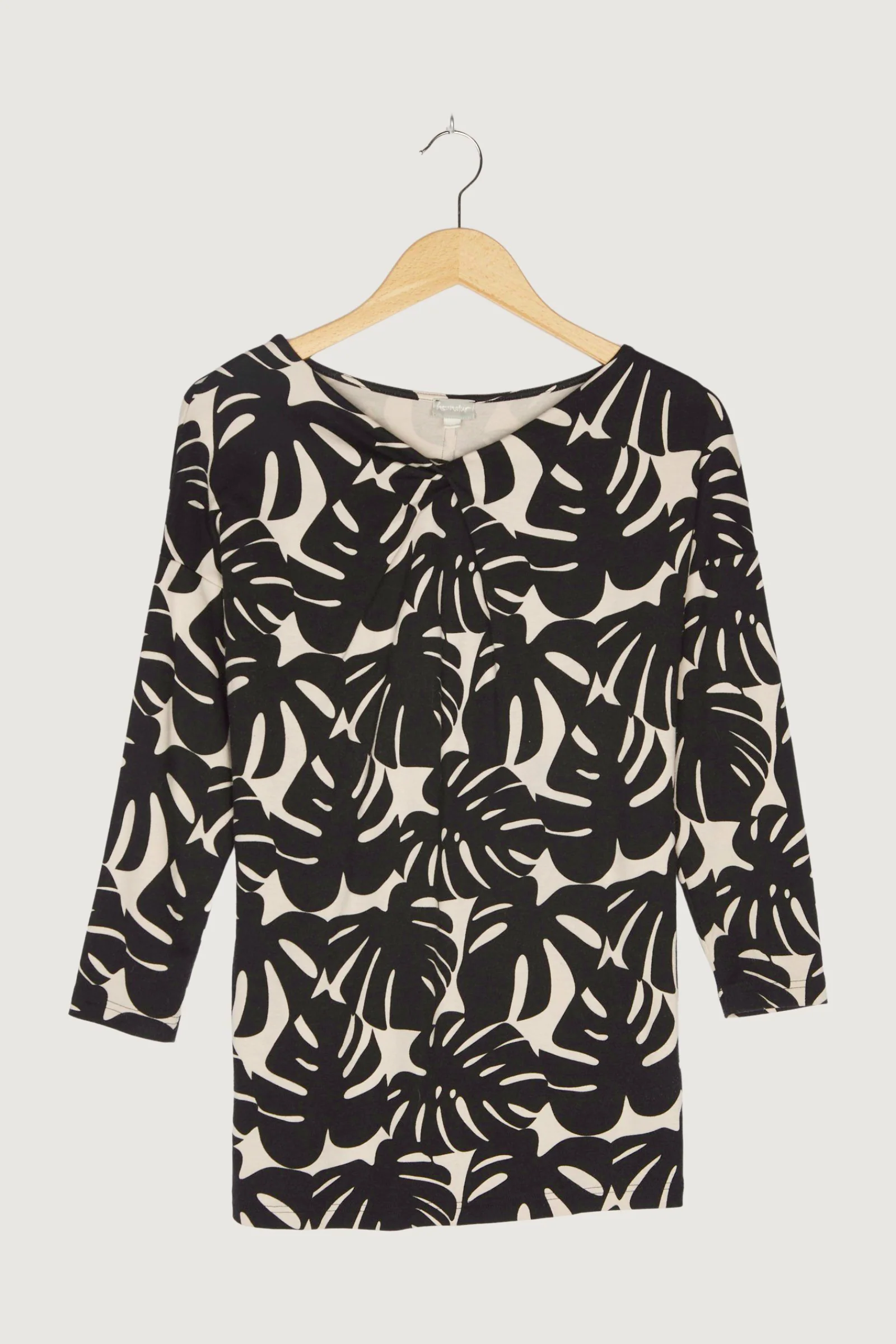 Secondhand Shirt