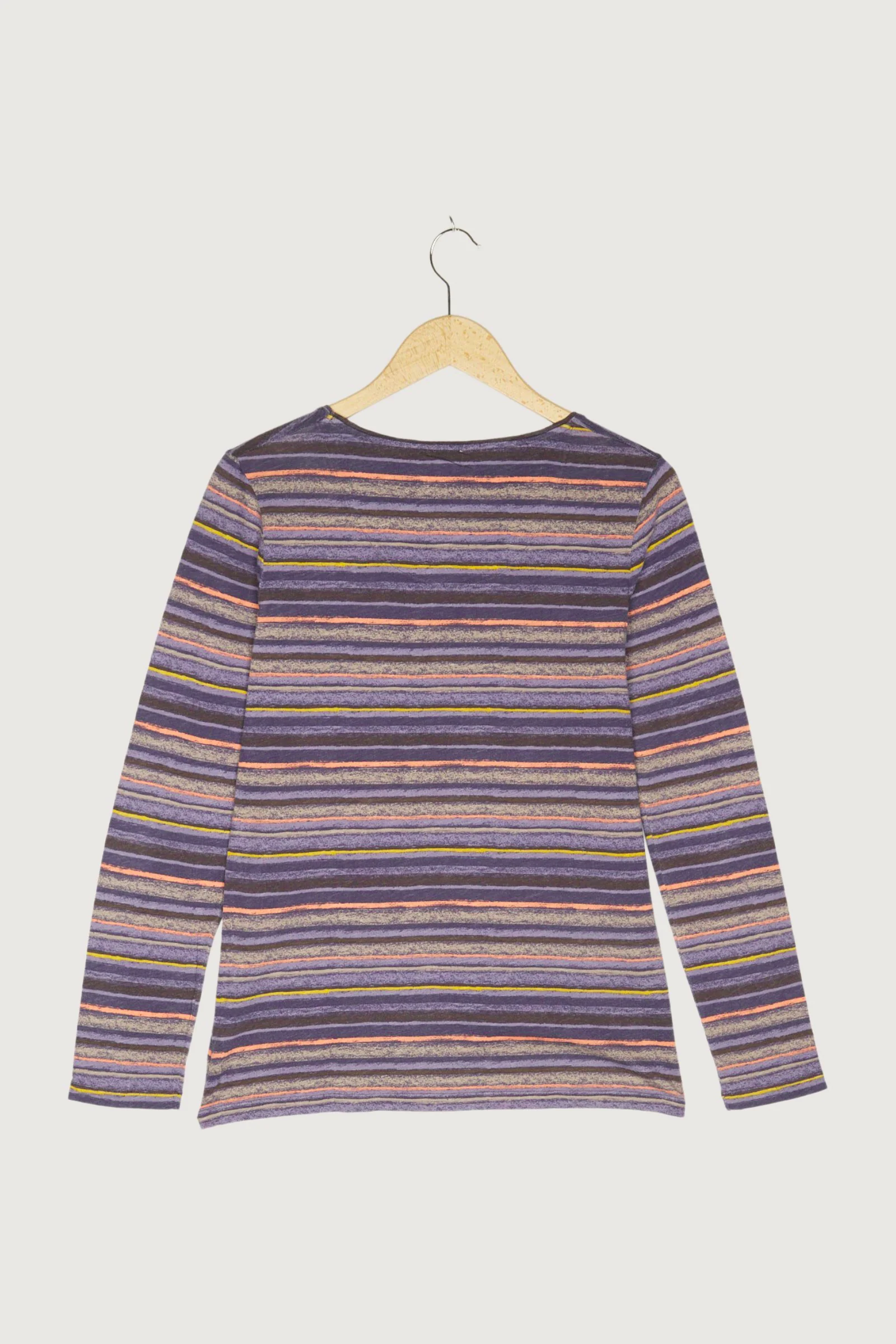 Secondhand Shirt - Image 2