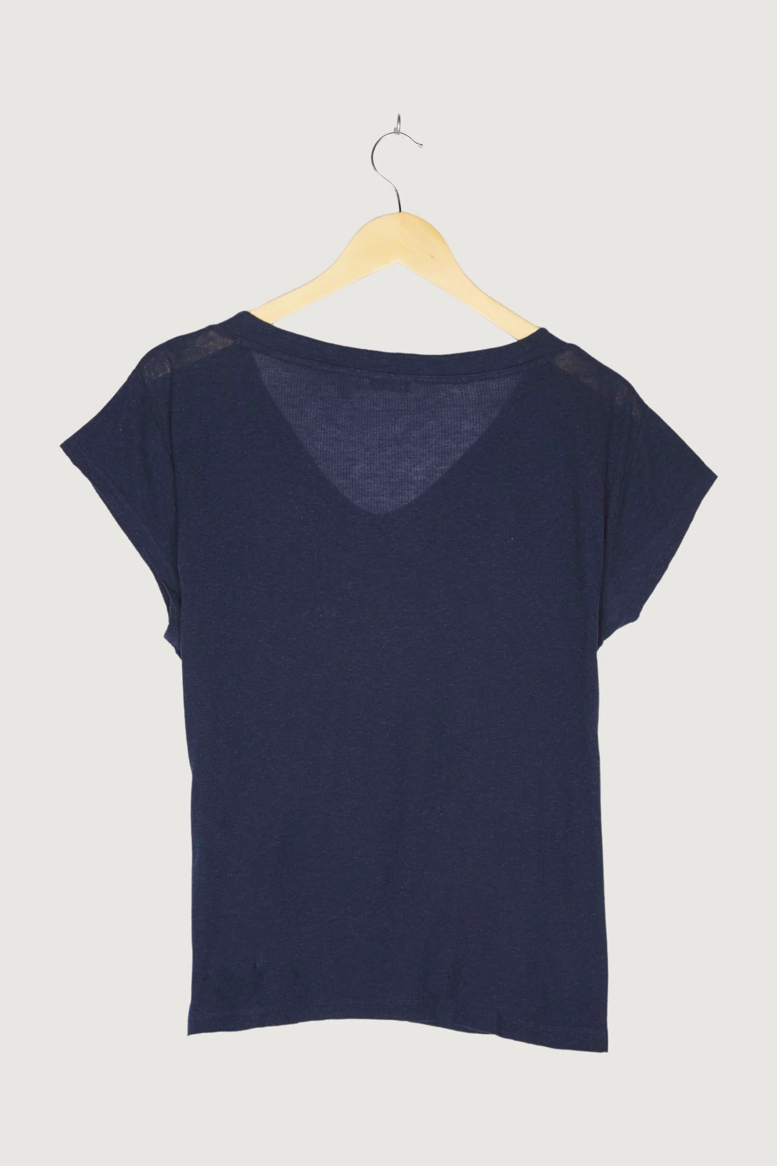 Secondhand Shirt - Image 2