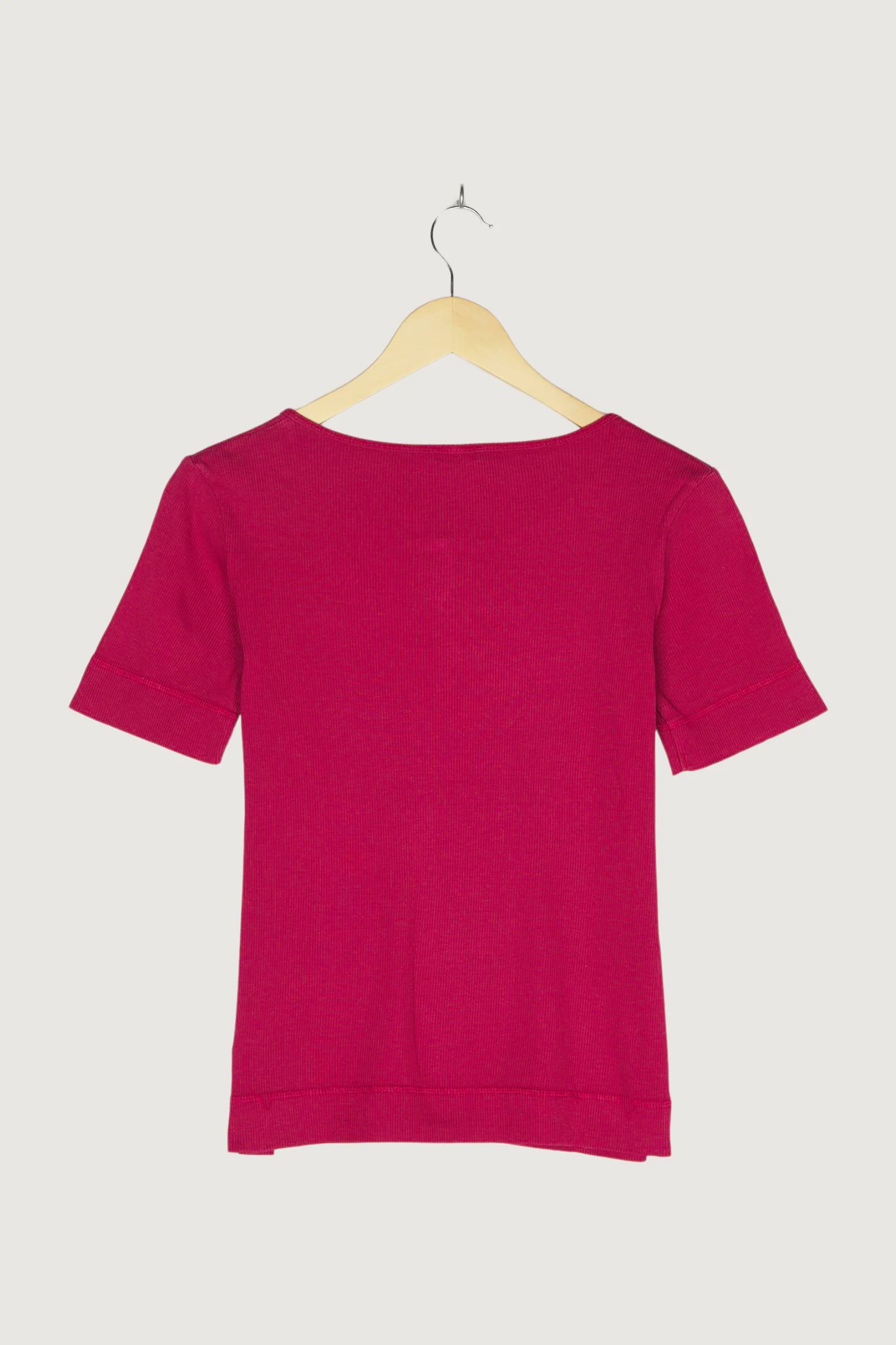 Secondhand Shirt - Image 2