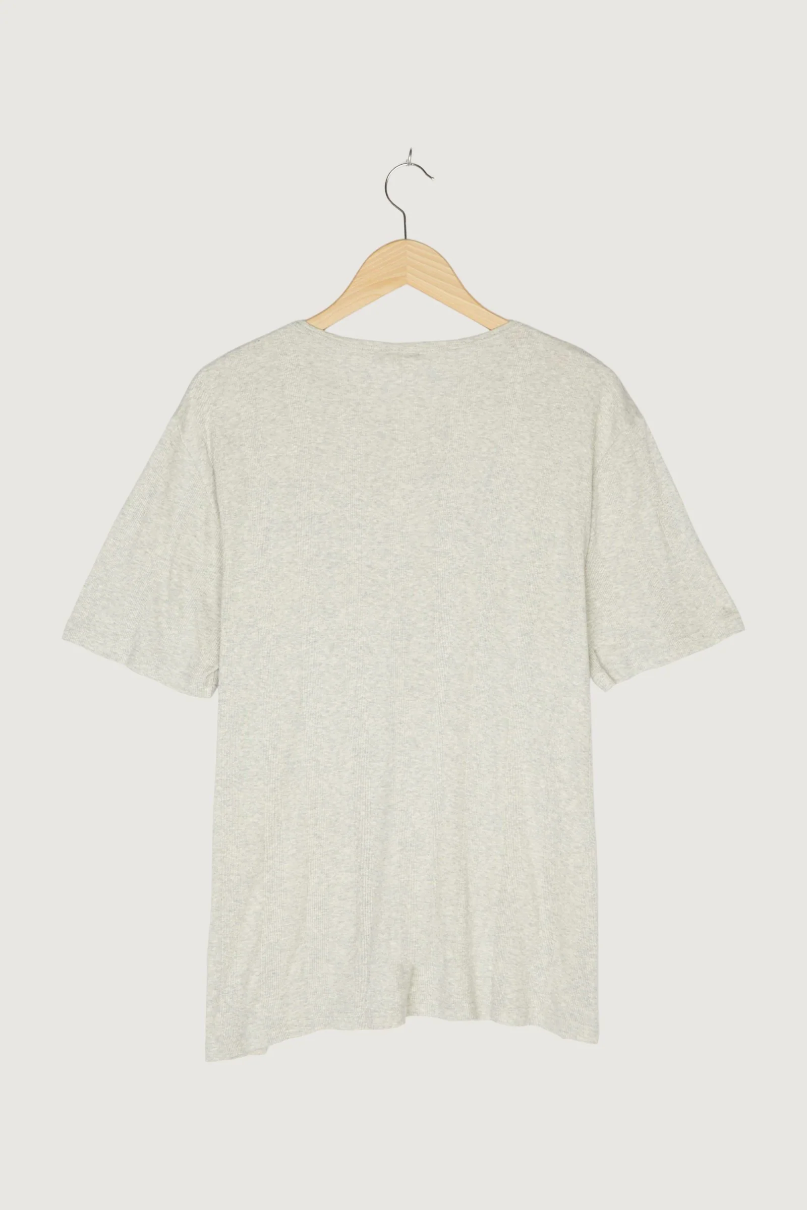 Secondhand Shirt - Image 2