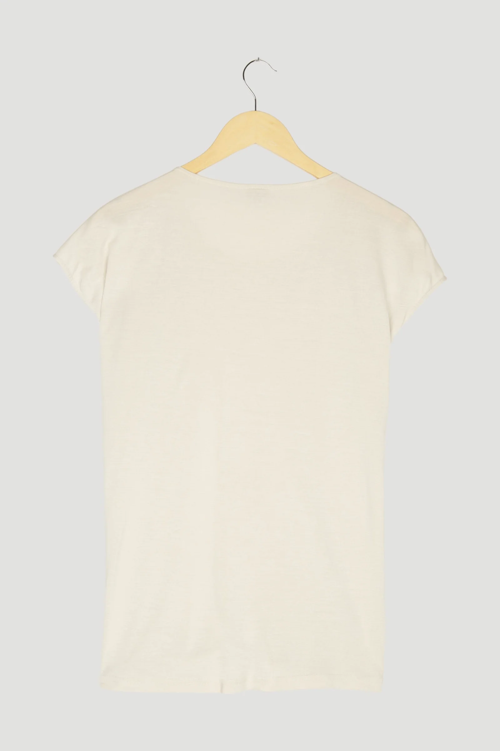 Secondhand Shirt - Image 2