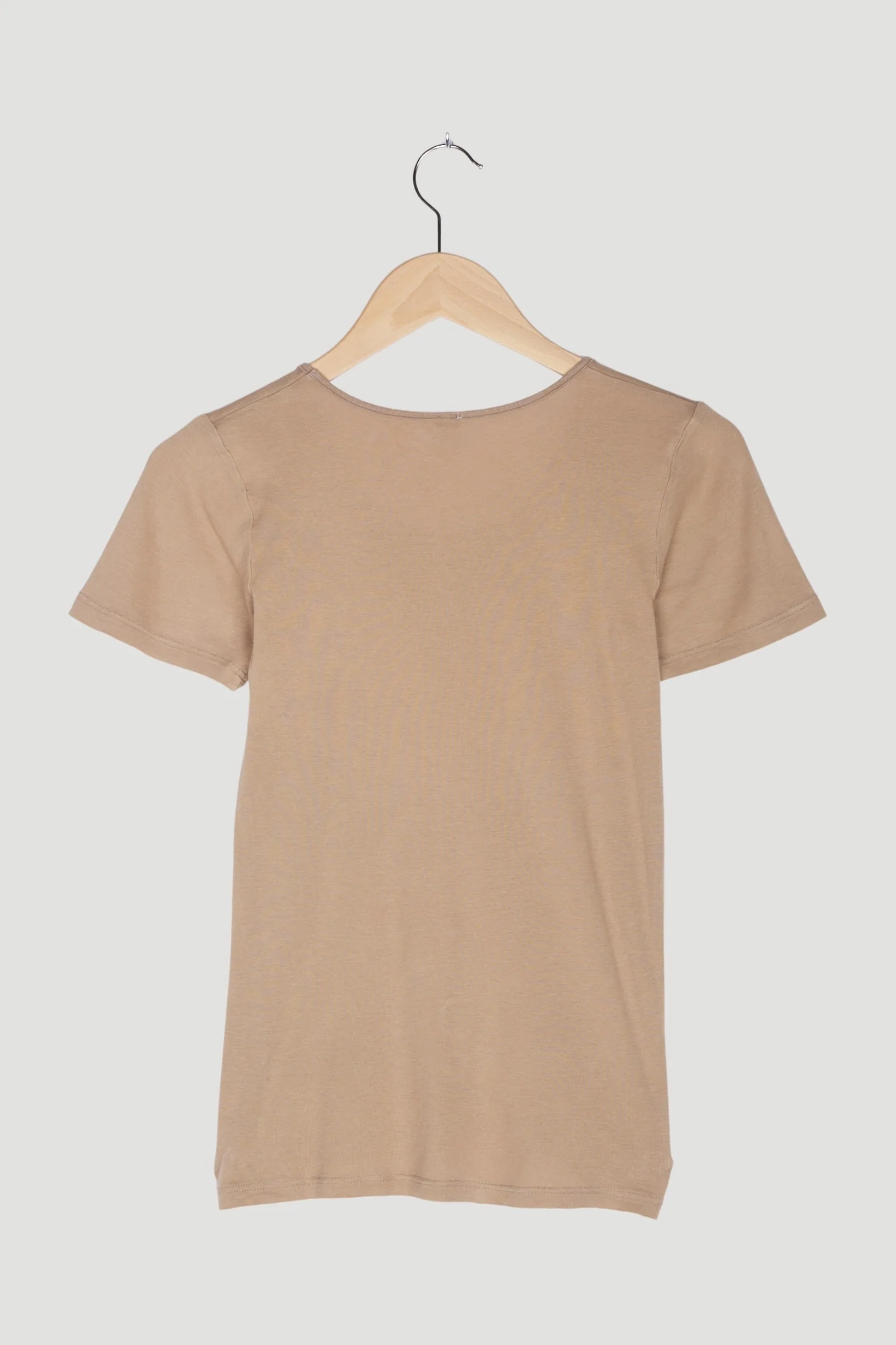 Secondhand Shirt - Image 2