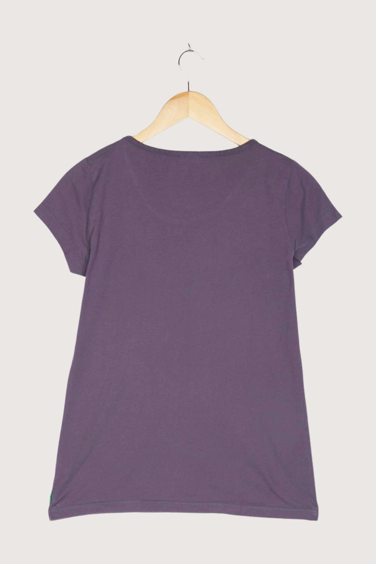 Secondhand Shirt - Image 2