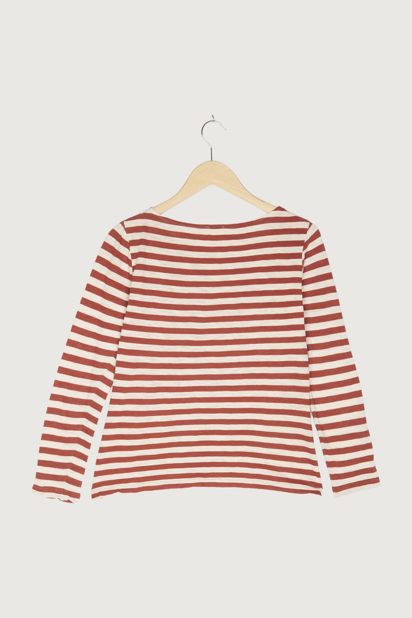 Secondhand Shirt - Image 2