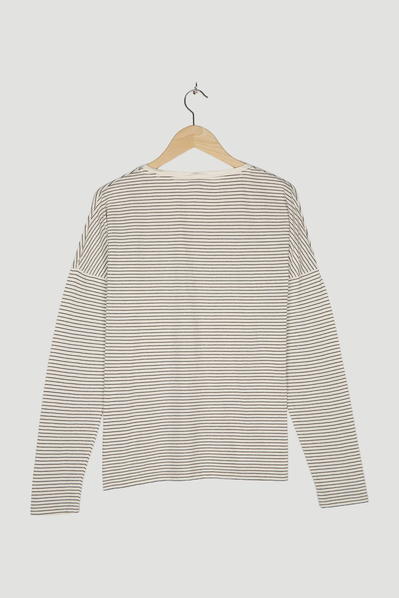 Secondhand Shirt - Image 2