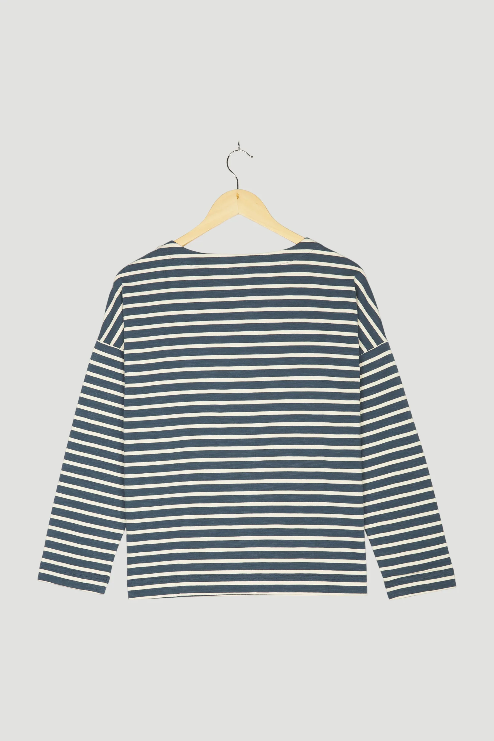 Secondhand Shirt - Image 2