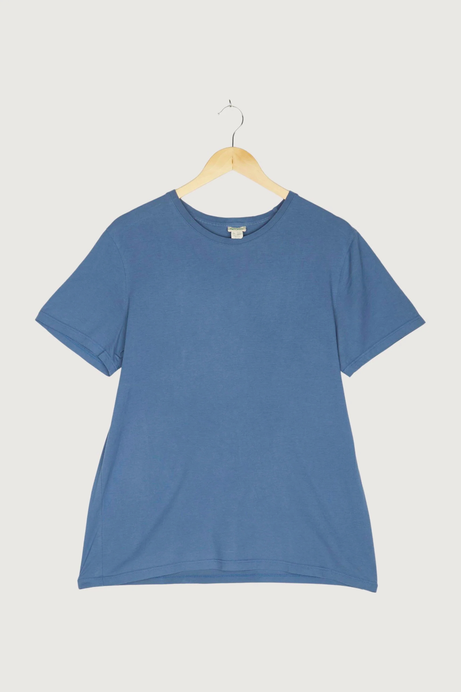 Secondhand Shirt