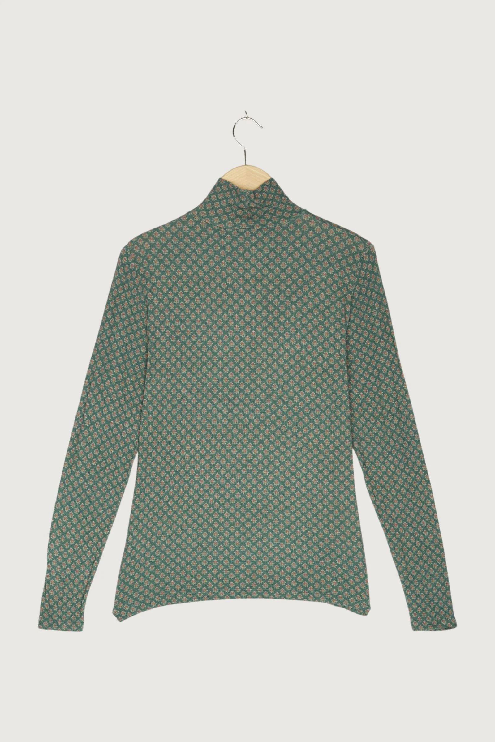 Secondhand Shirt - Image 2