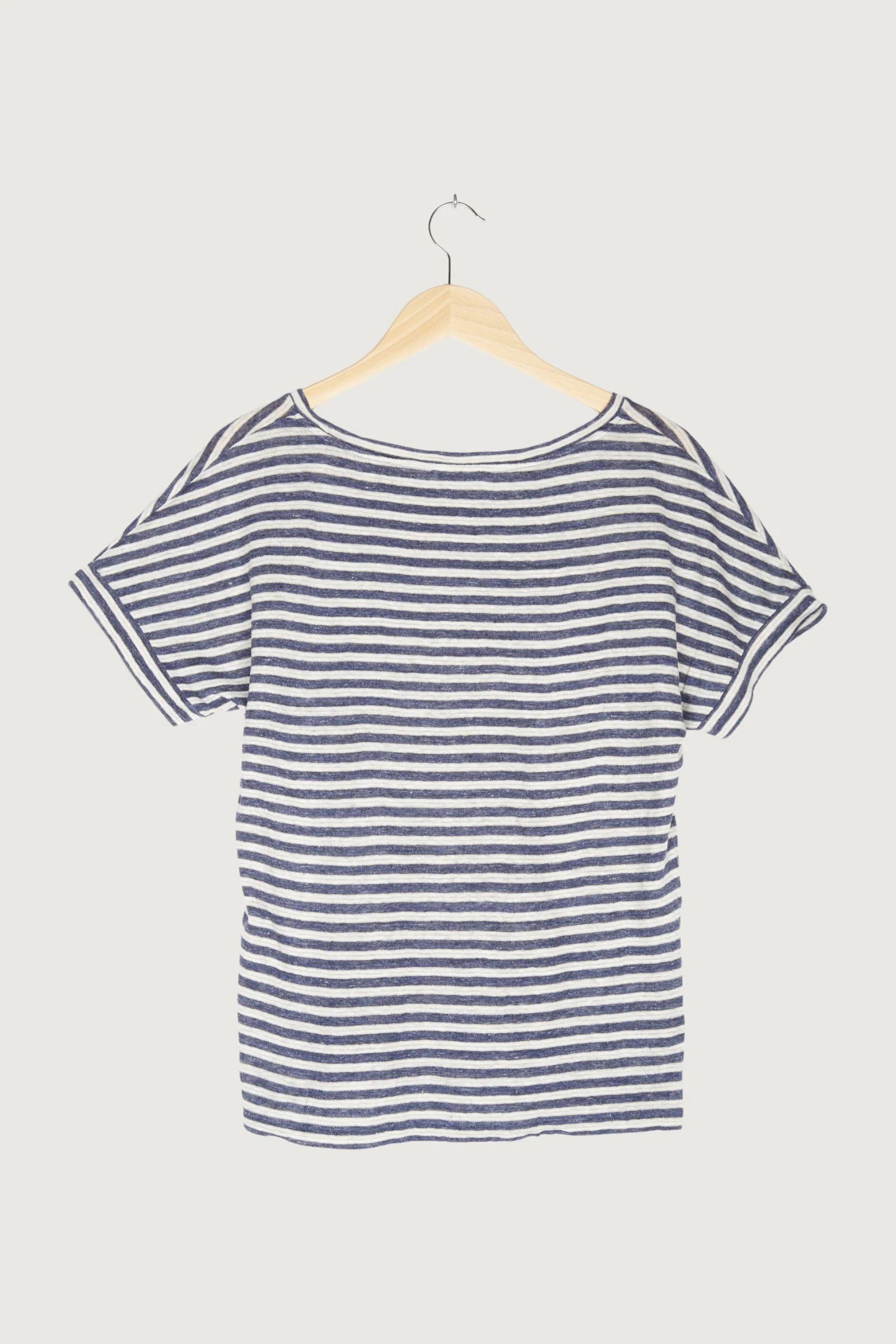 Secondhand Shirt - Image 8
