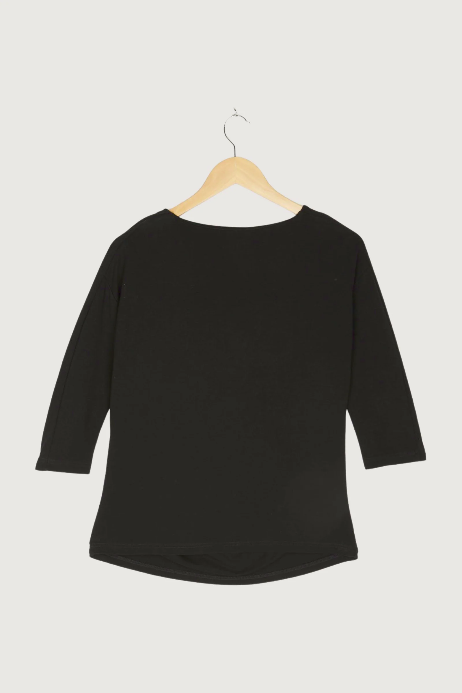 Secondhand Shirt - Image 2