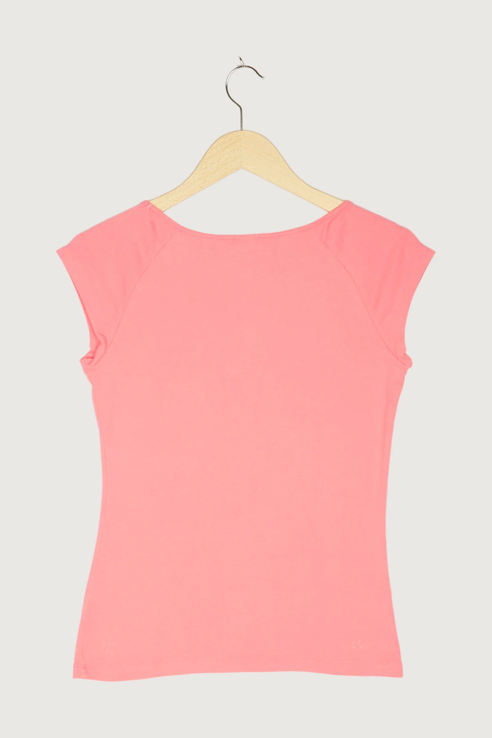 Secondhand Shirt - Image 2