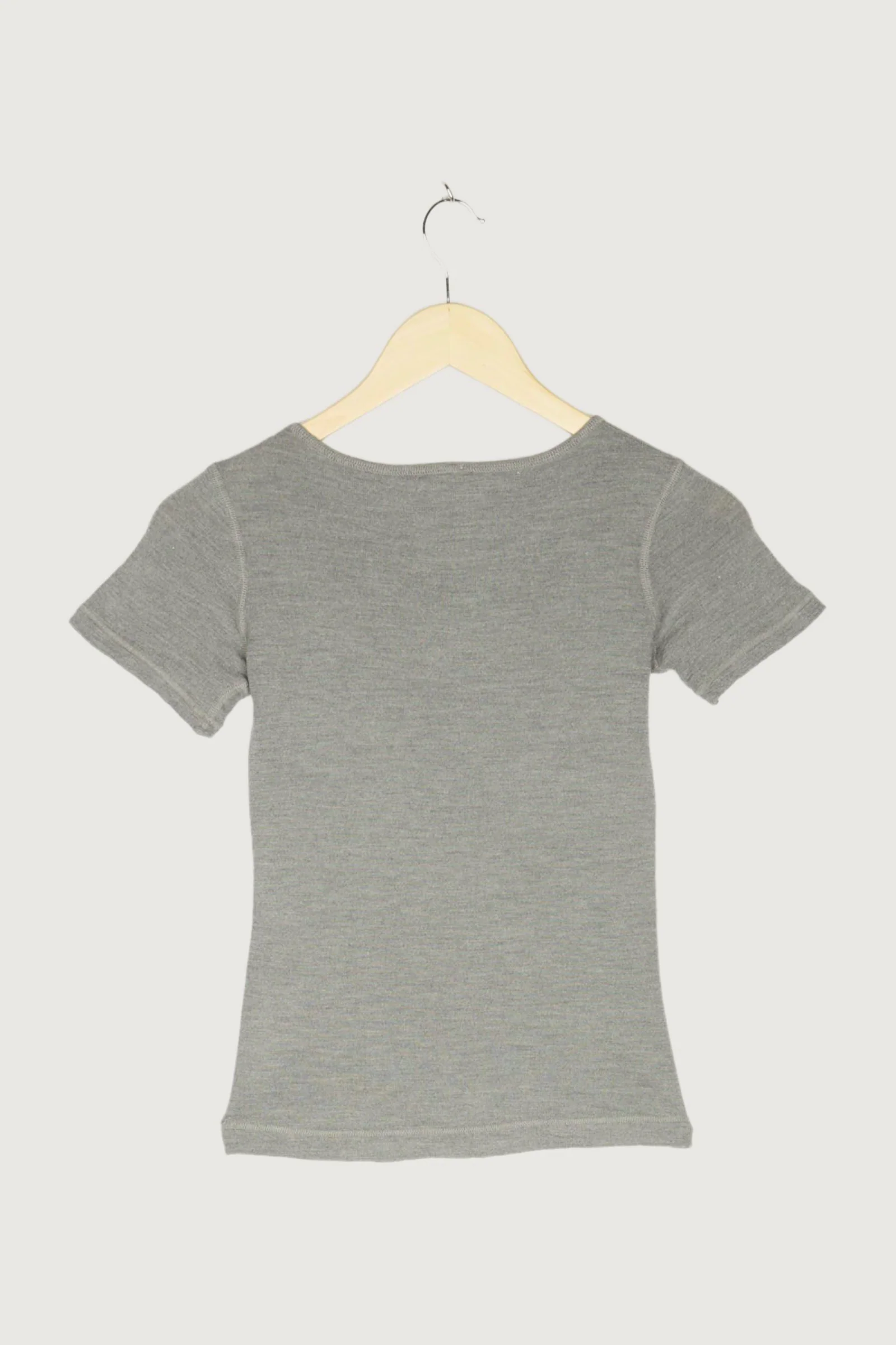 Secondhand Shirt - Image 2