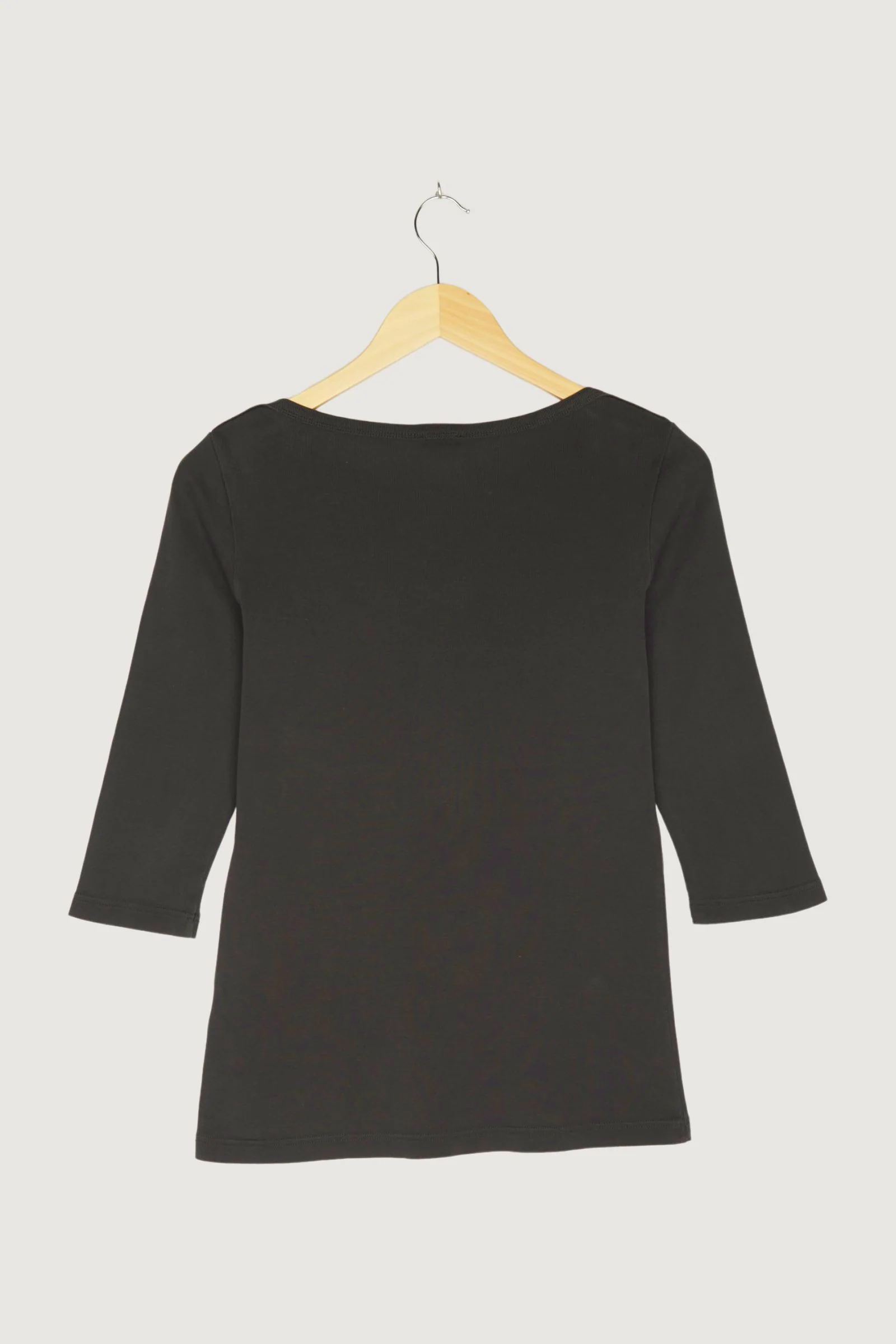 Secondhand Shirt - Image 2