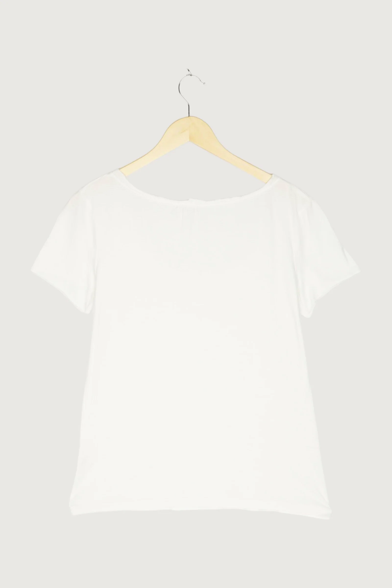 Secondhand Shirt - Image 2