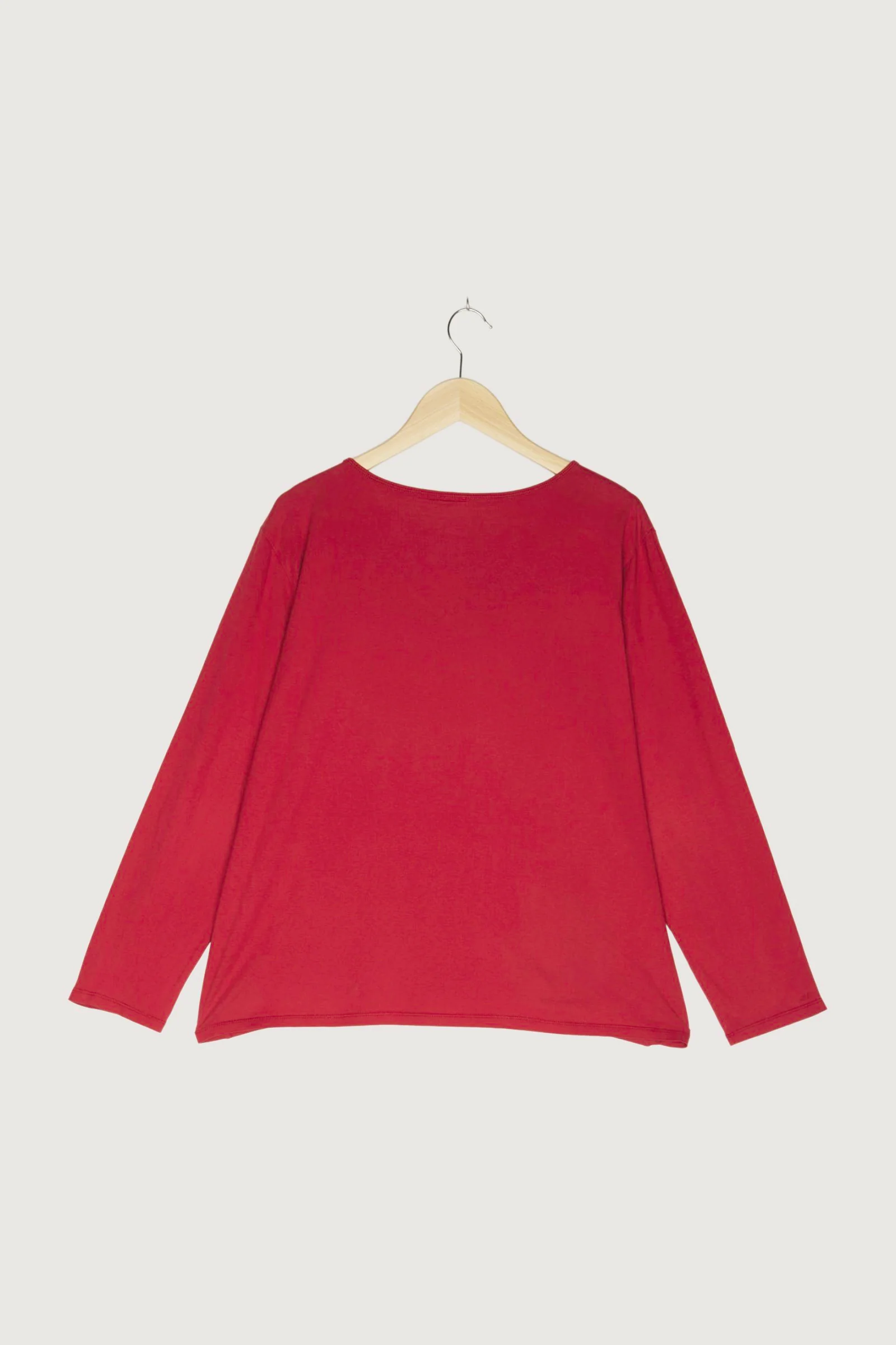 Secondhand Shirt - Image 2