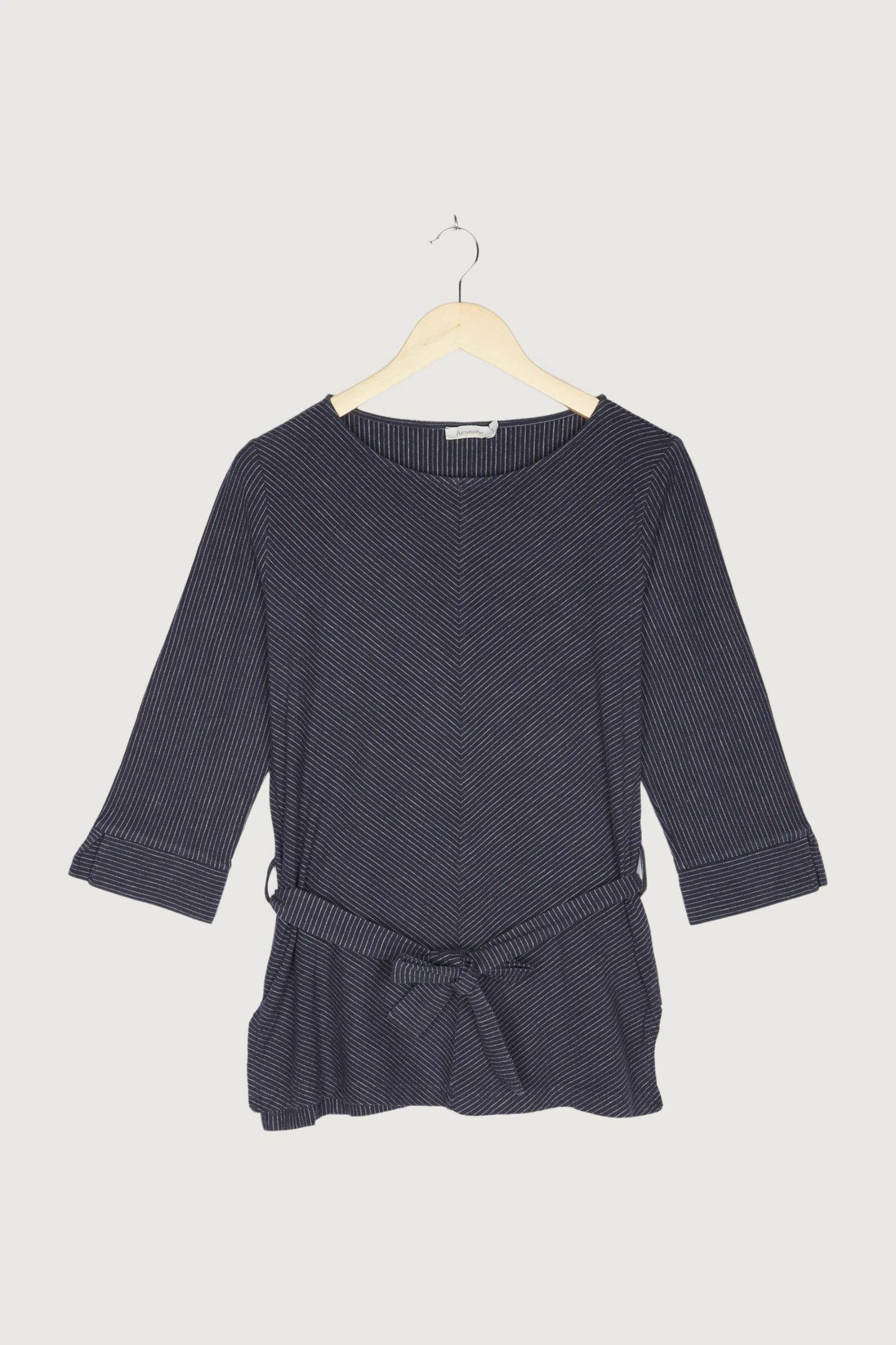 Secondhand Shirt