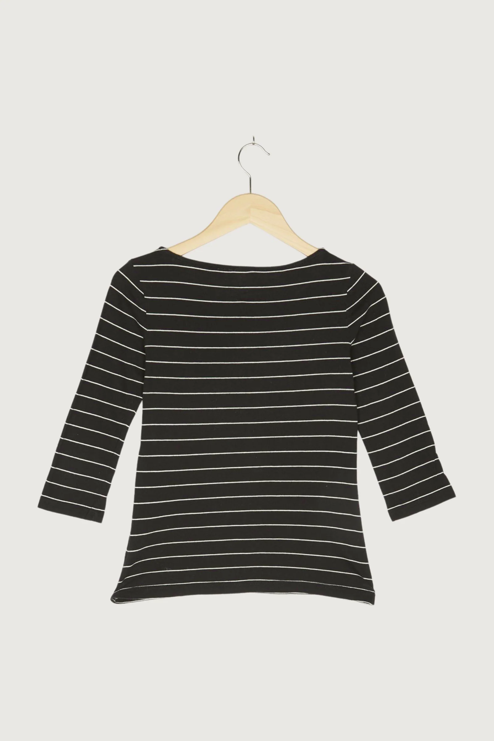 Secondhand Shirt - Image 2