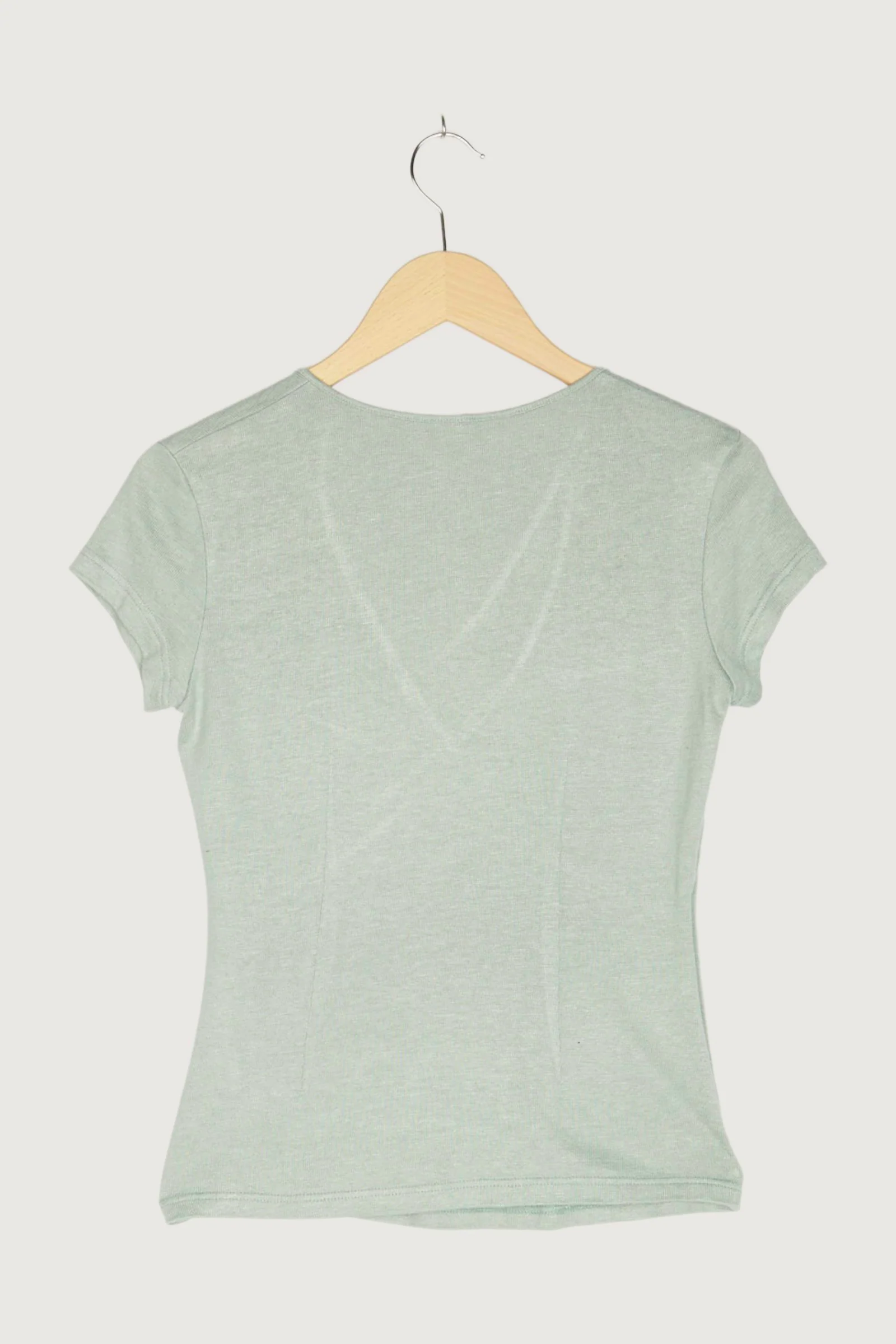Secondhand Shirt - Image 2