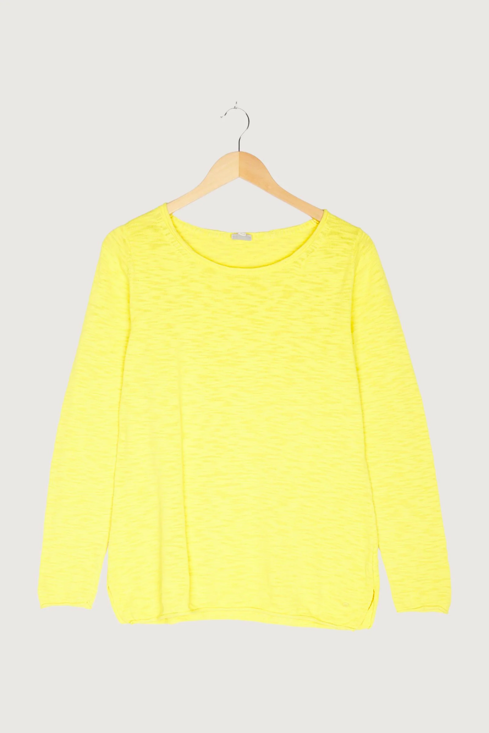 Secondhand Shirt