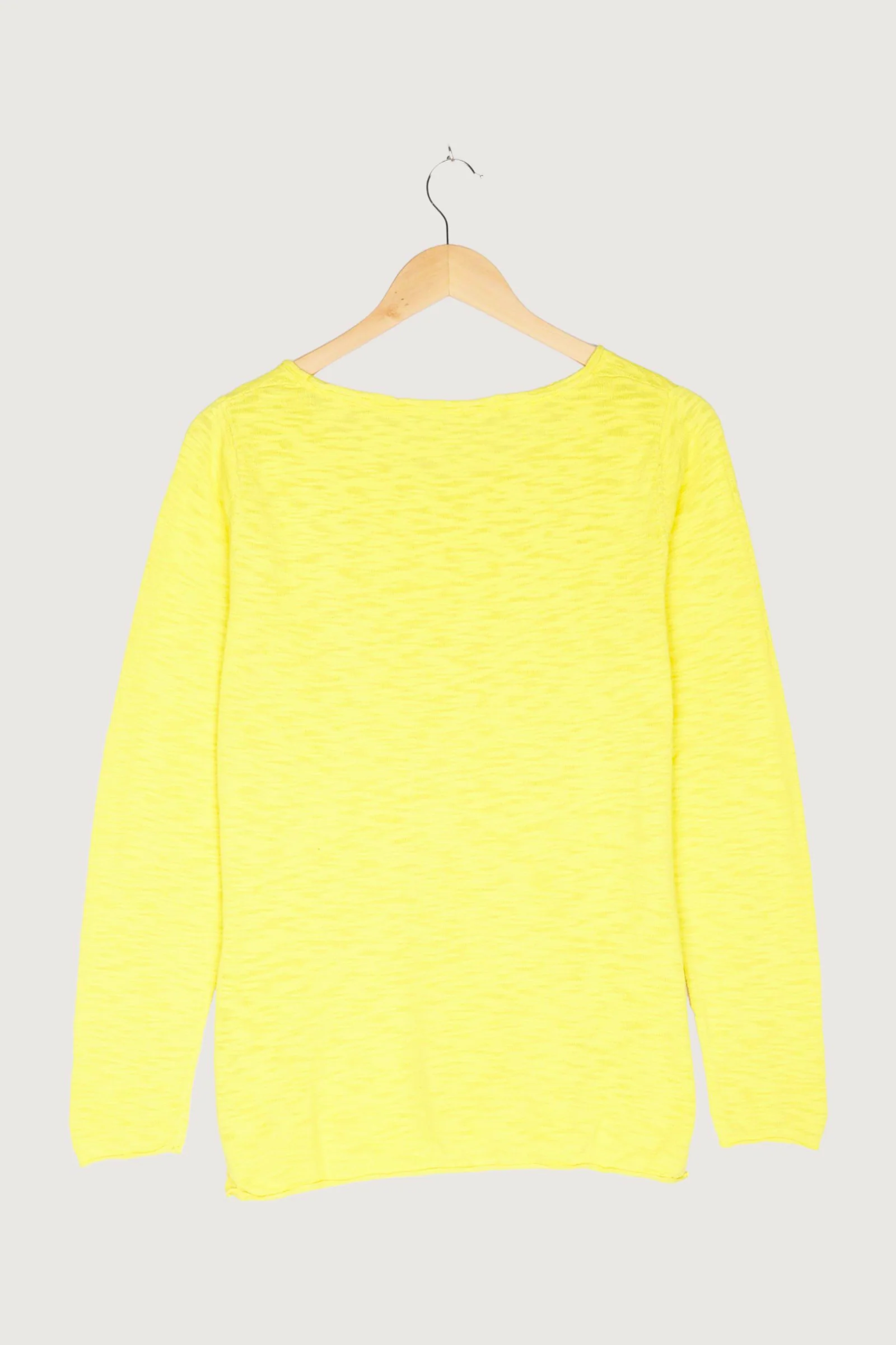 Secondhand Shirt - Image 2