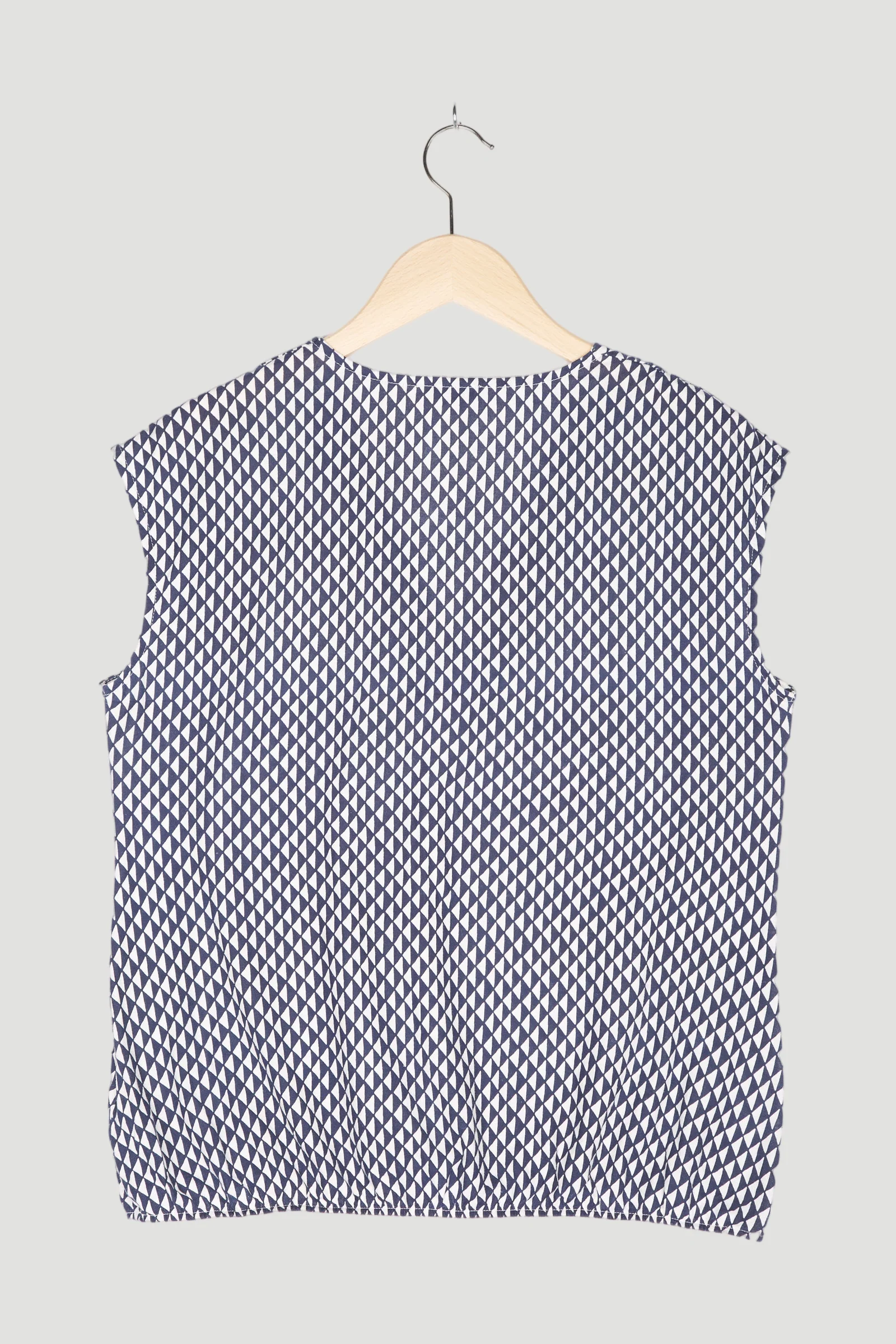 Secondhand Shirt aus reiner Bio-Baumwolle - Image 2