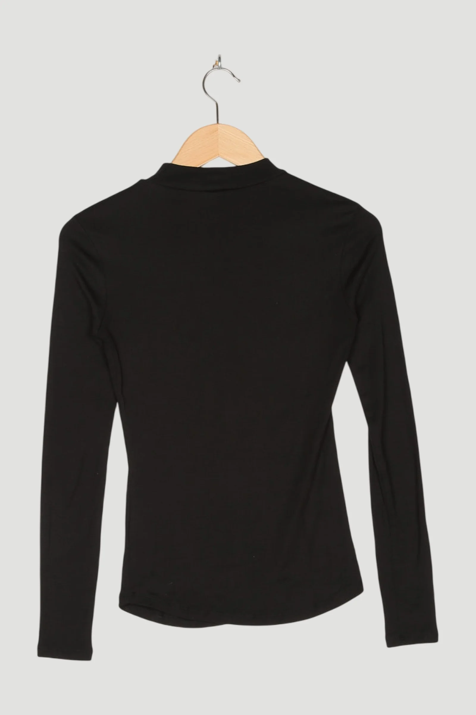 Secondhand Shirt - Image 2