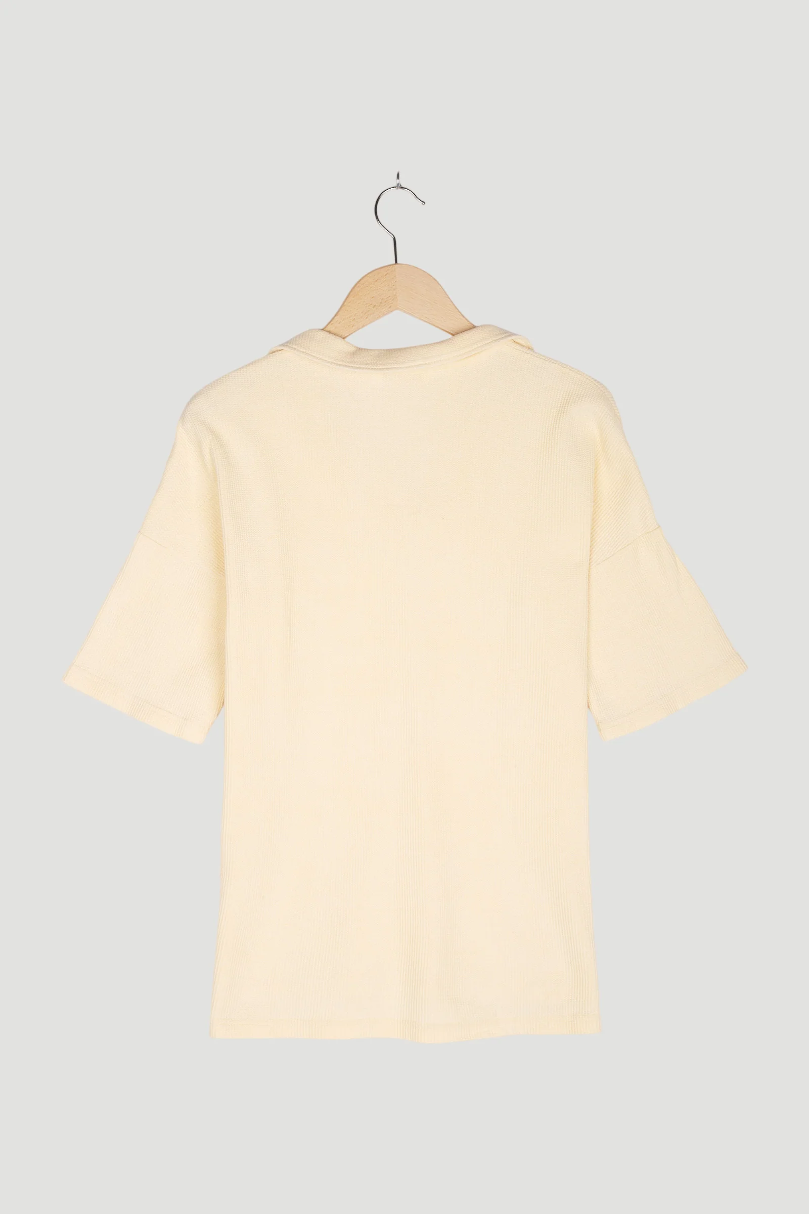Secondhand Shirt - Image 2