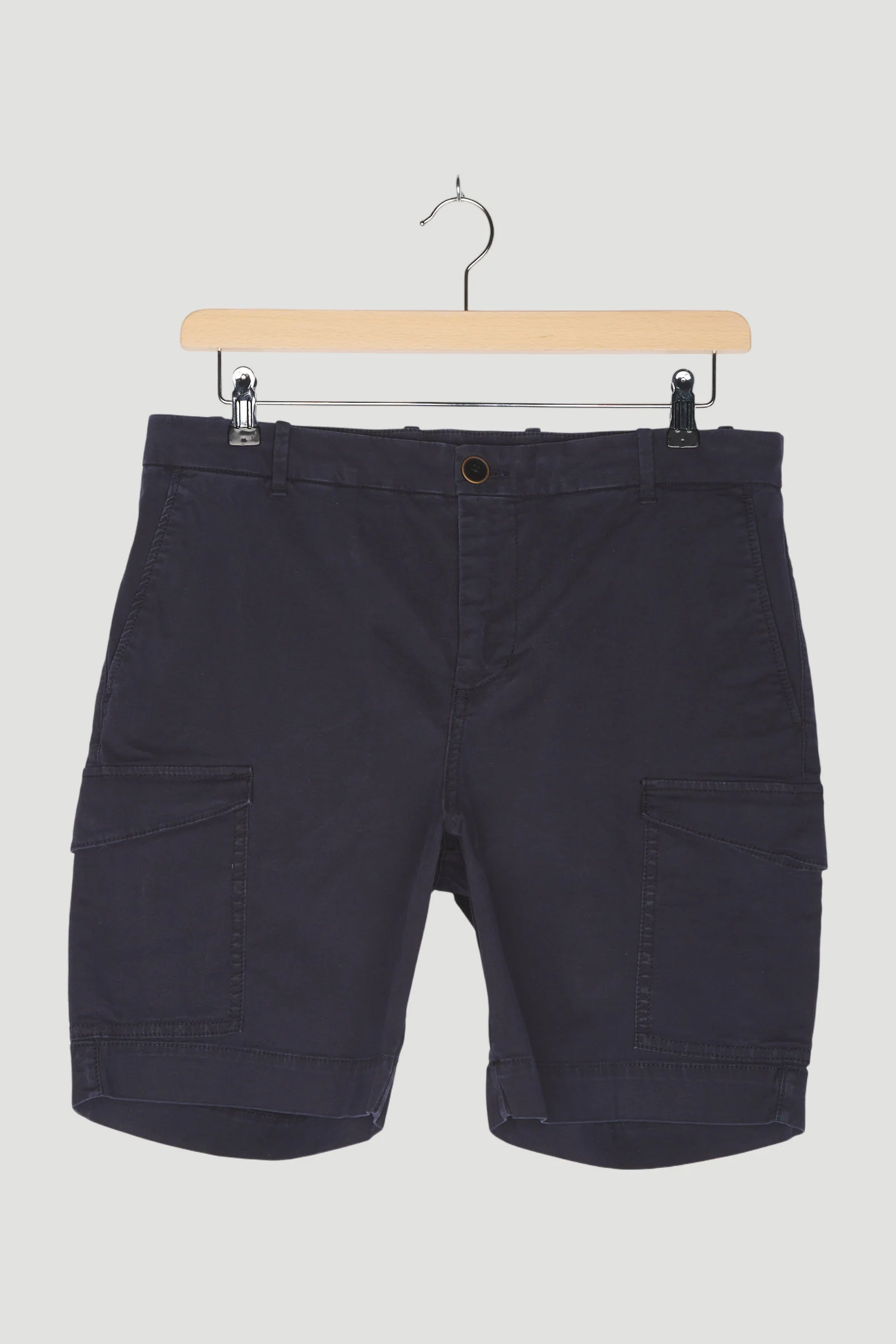 Secondhand Shorts - Image 4