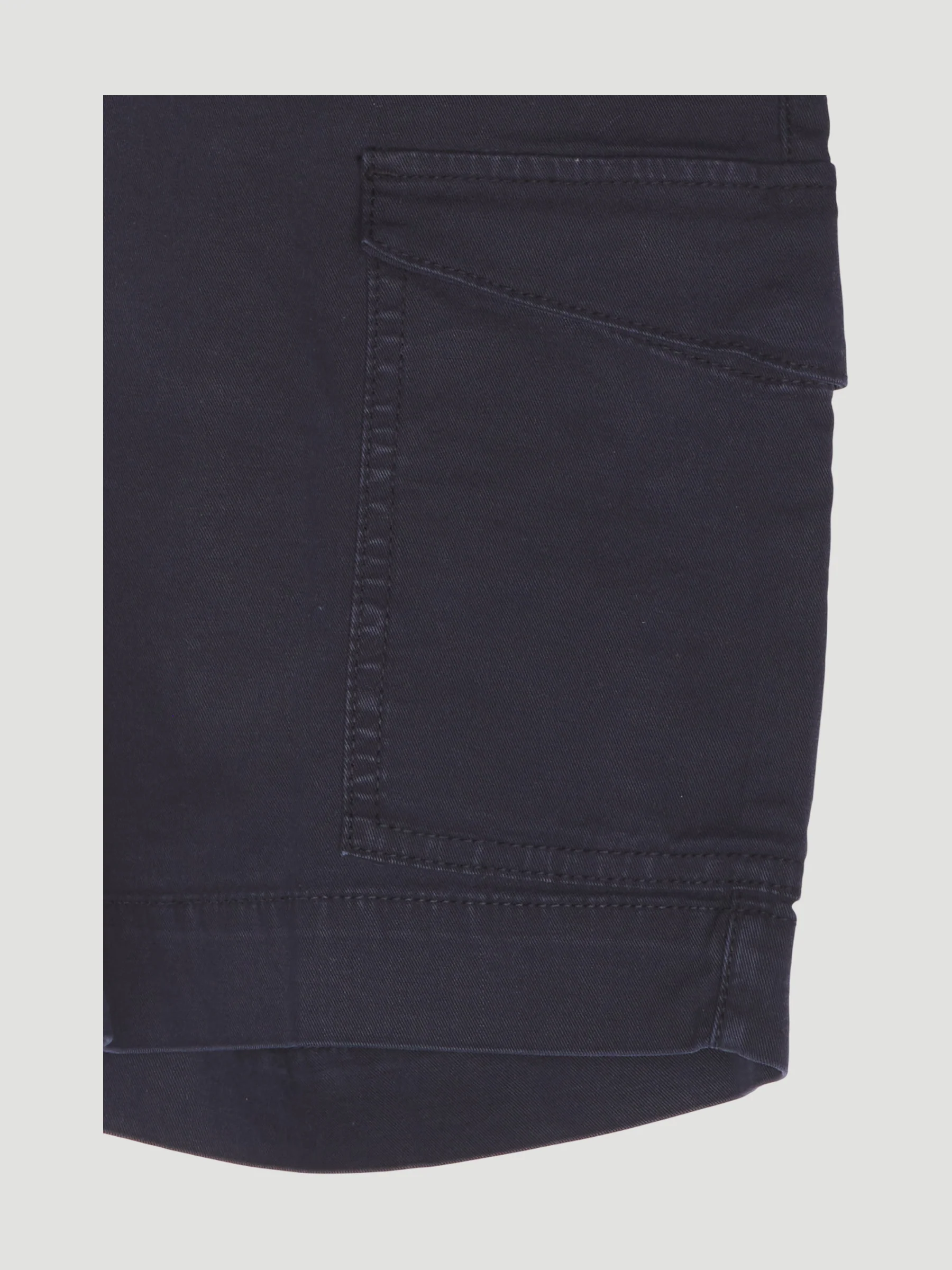 Secondhand Shorts - Image 6